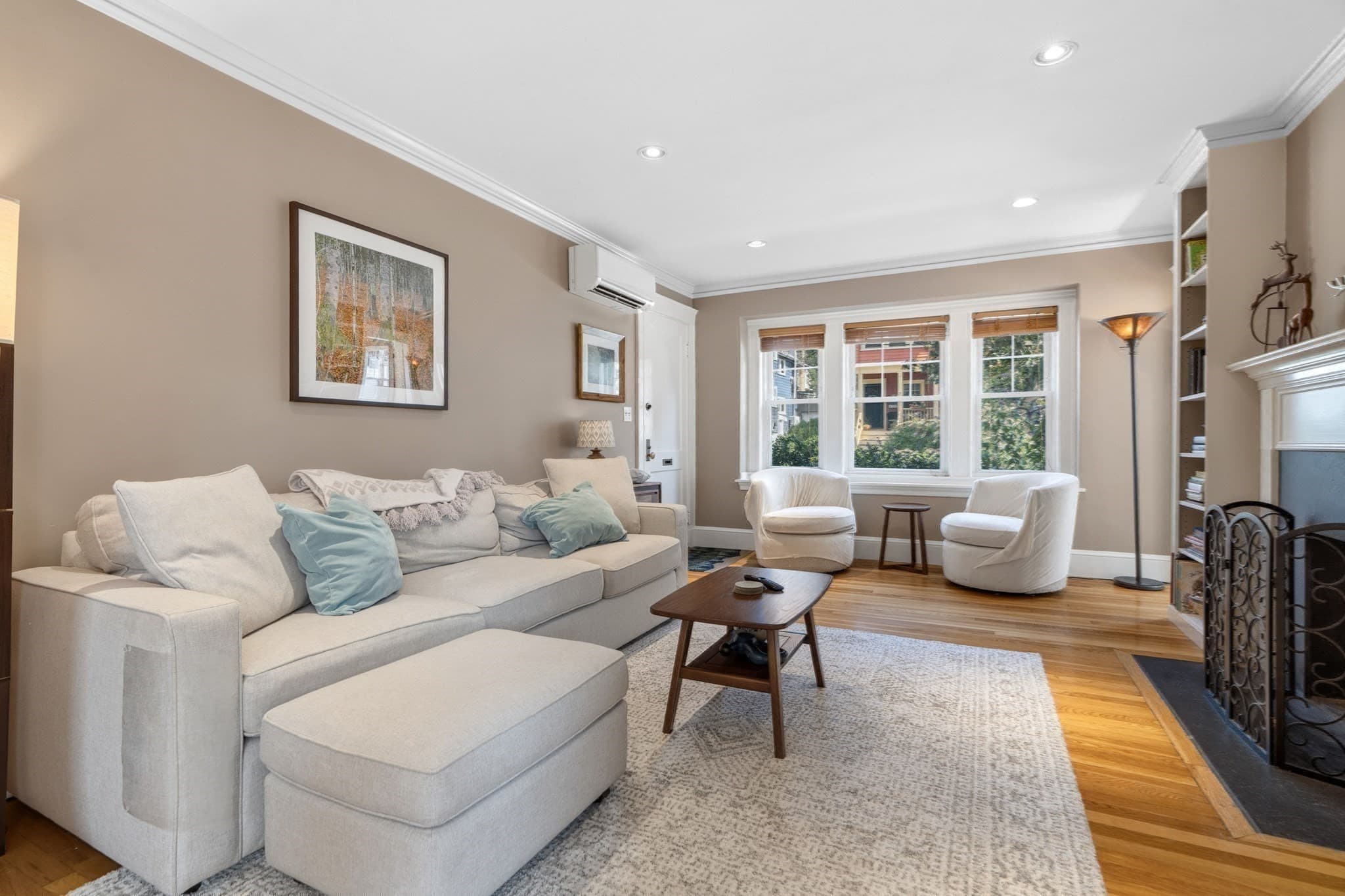 Condominium at 46 Slade St # 46, Belmont MA 02478, Belmont, photo 7 of 25