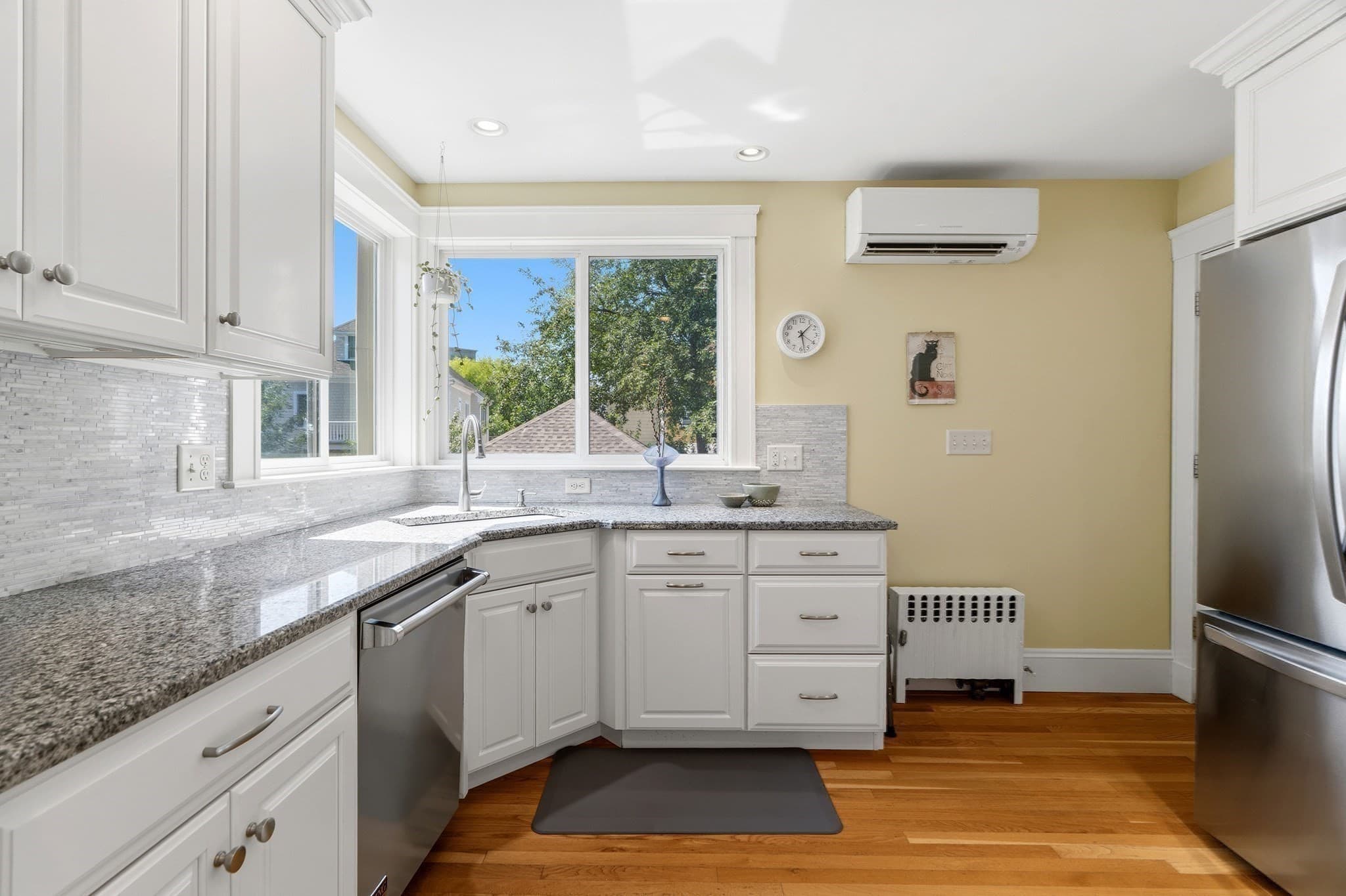 Condominium at 46 Slade St # 46, Belmont MA 02478, Belmont, photo 4 of 25