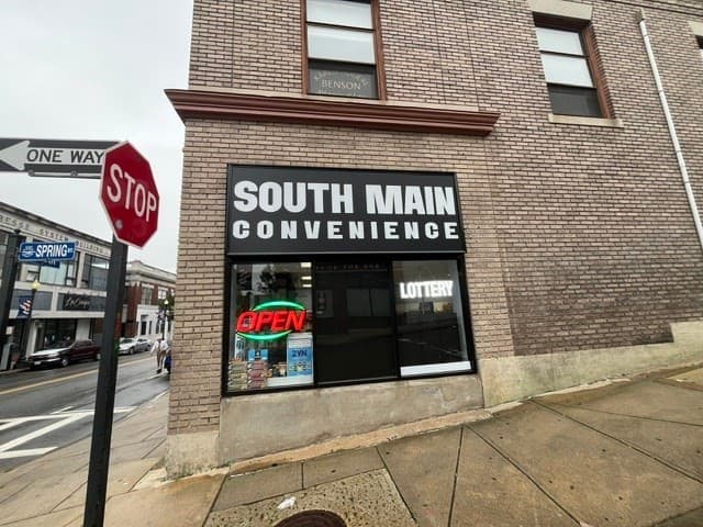 Business Opportunity at 238 South Main Street, Fall River MA 02721, Fall River, photo 2 of 7