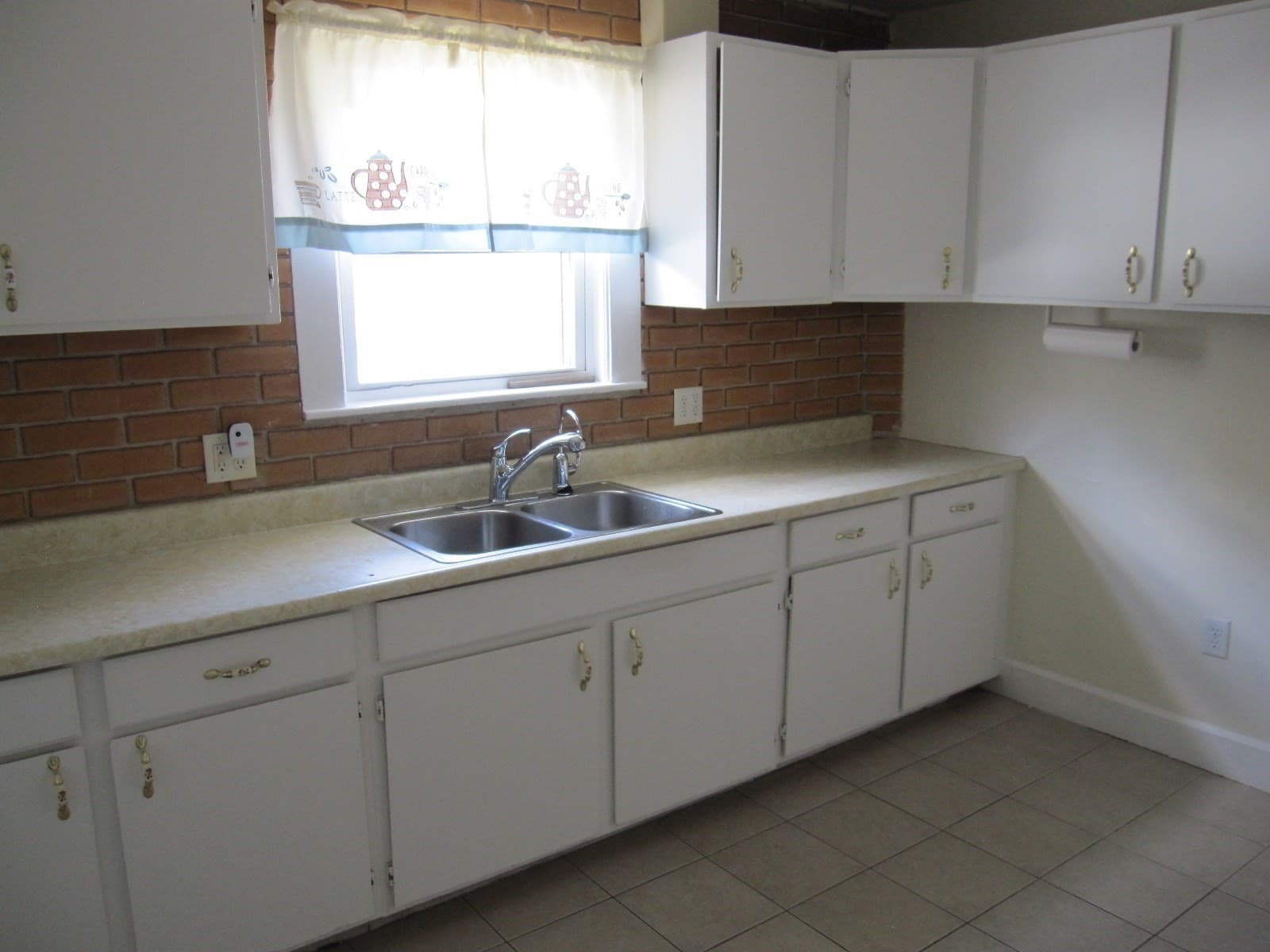 3 Family at 179-181 Grant Street, Framingham MA 01702, Framingham, photo 20 of 28