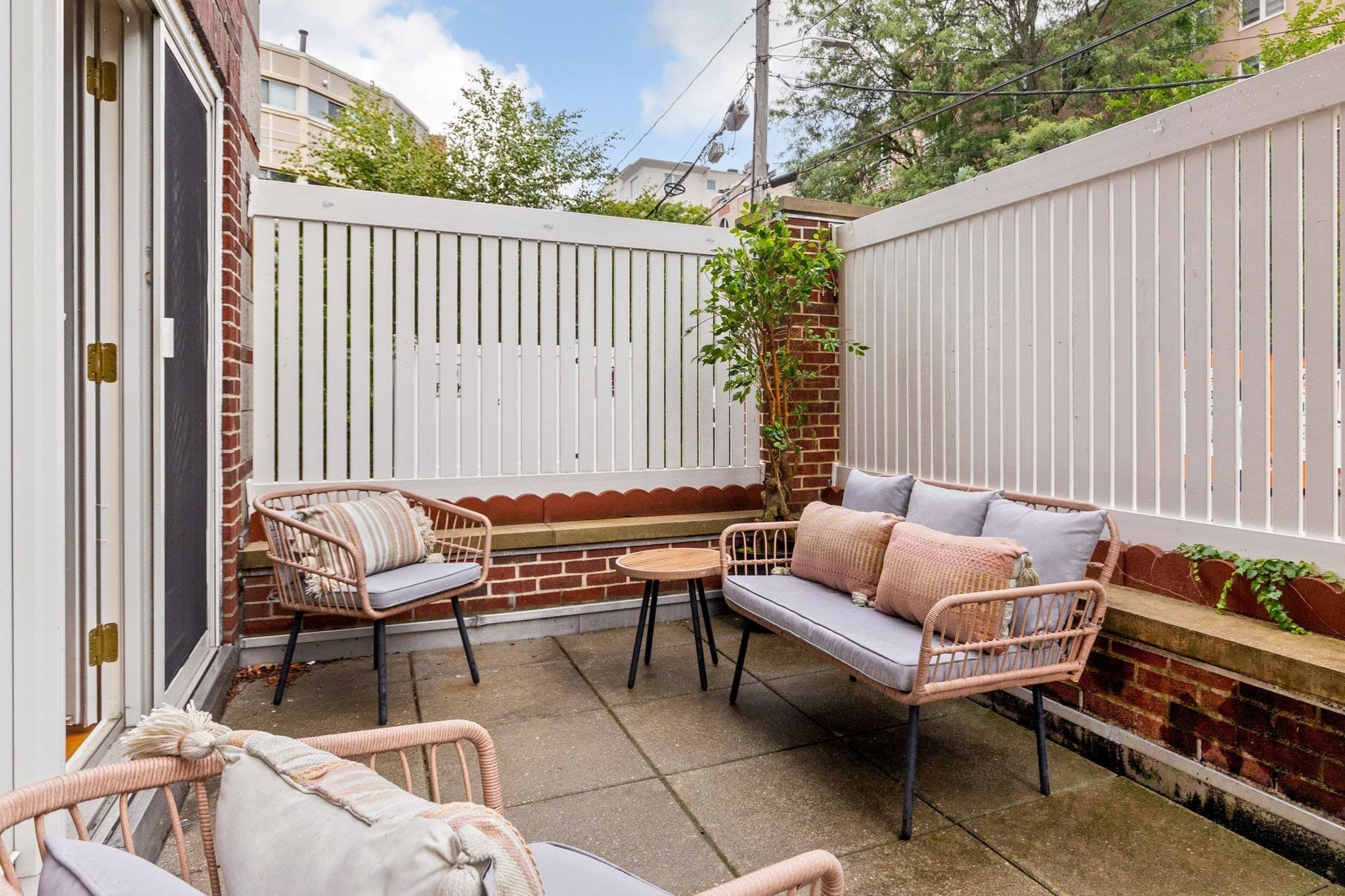 Condominium at 332 Franklin Street # 100, Cambridge MA 02139, Cambridge, photo 5 of 16