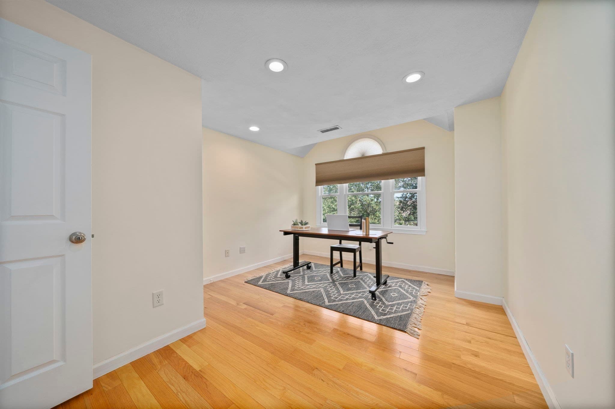 Single Family Residence at 27 Sparrow Rd, Stoughton MA 02072, Stoughton, photo 31 of 41