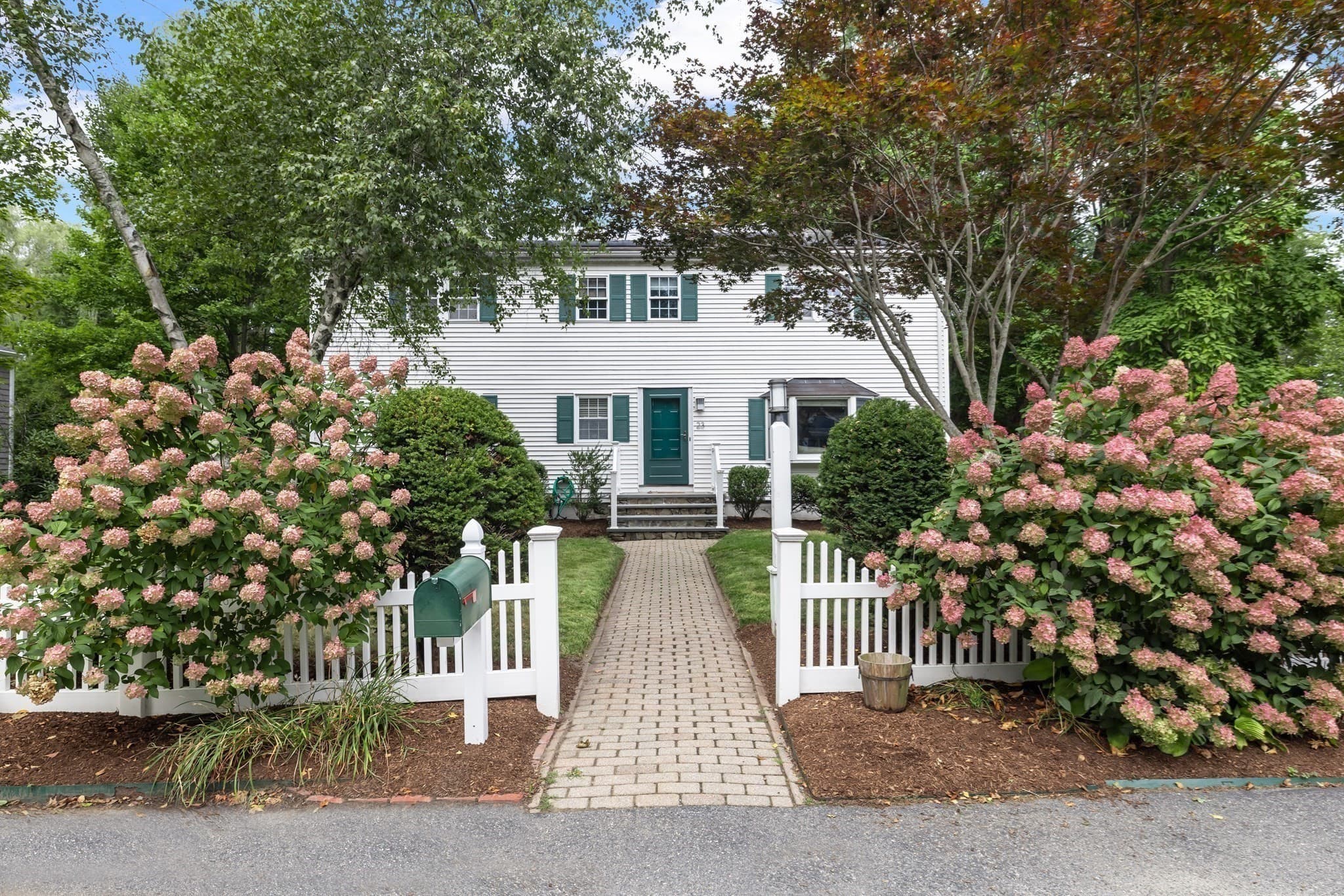 Single Family Residence at 23 Leach Ln, Natick MA 01760, Natick, photo 2 of 34