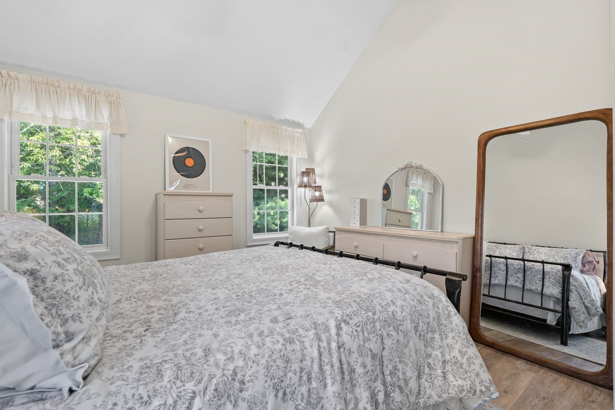 Condominium at 864 Brockton Ave # 864, Abington MA 02351, Abington, photo 18 of 36
