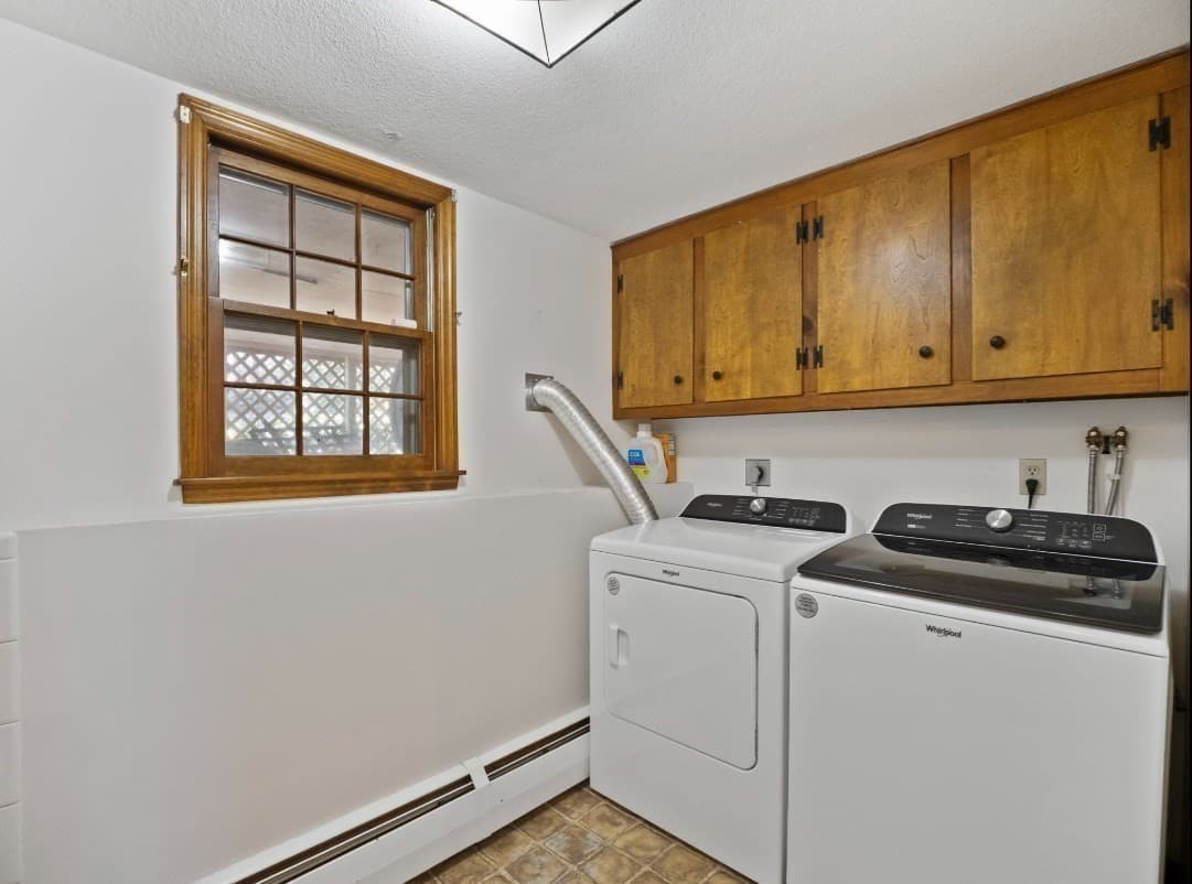 Single Family Residence at 38 Fort Sumter Dr, Holden MA 01520, Holden, photo 27 of 35