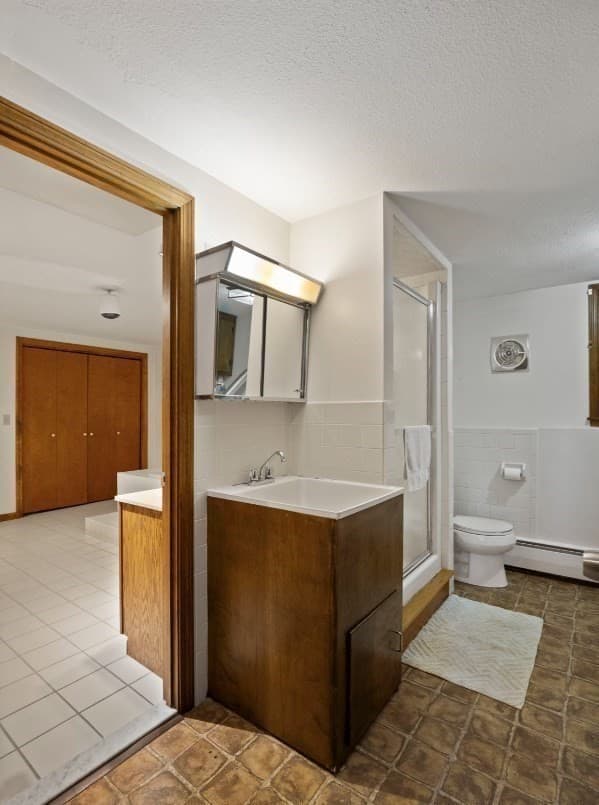 Single Family Residence at 38 Fort Sumter Dr, Holden MA 01520, Holden, photo 24 of 35