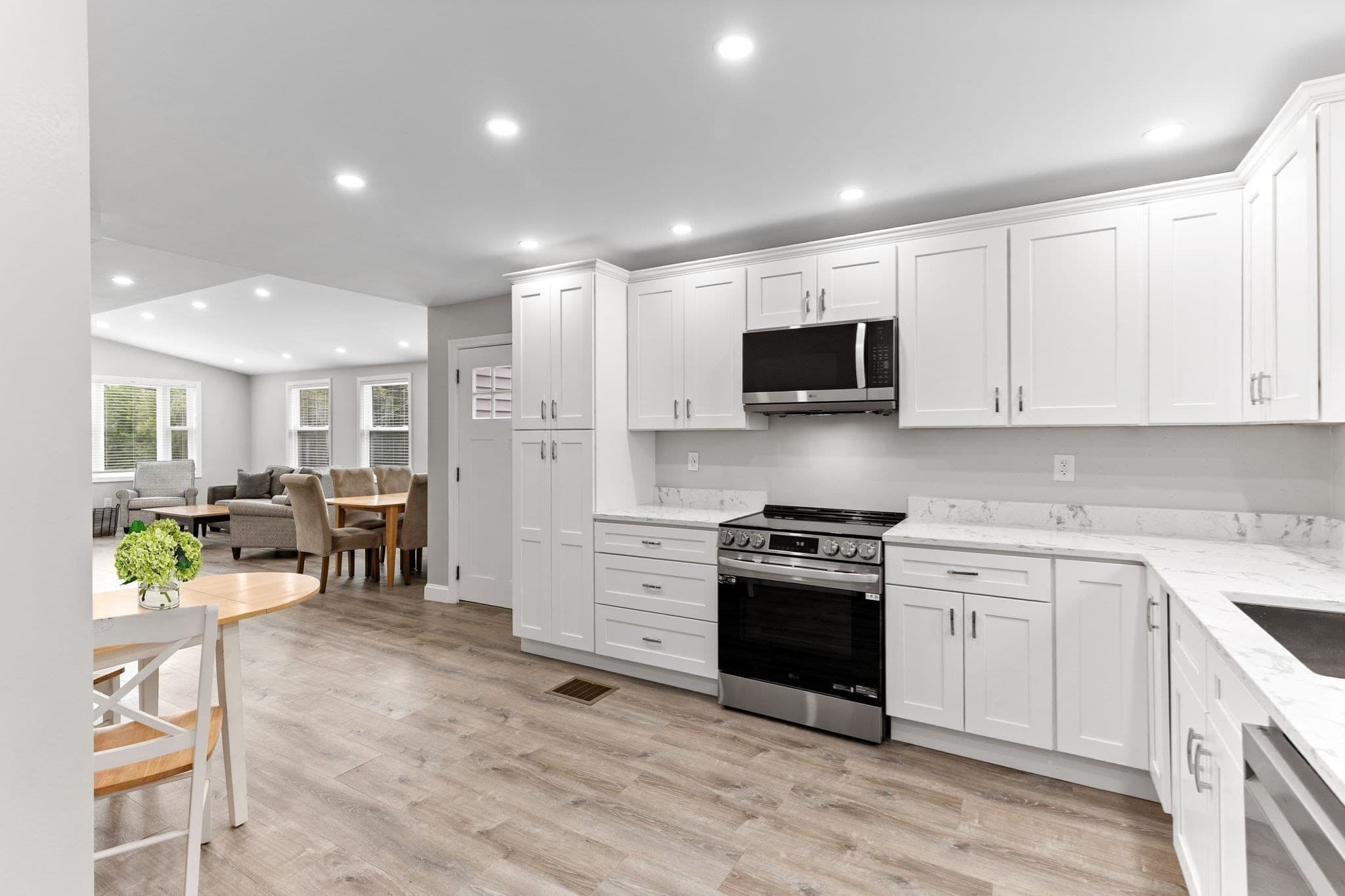 188 Page St, Avon MA 02322