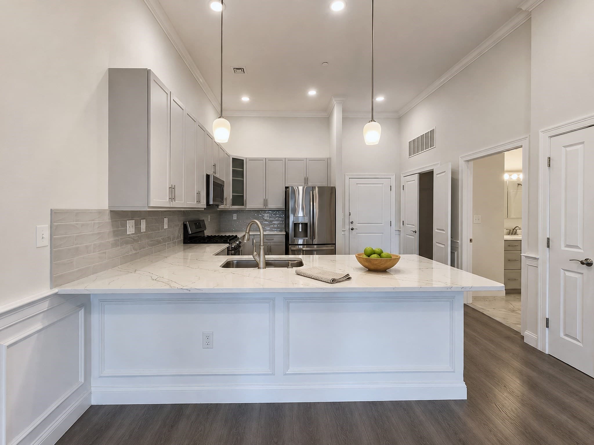 Condominium at 320 Middlesex Ave # A402, Medford MA 02155, Medford, photo 3 of 39
