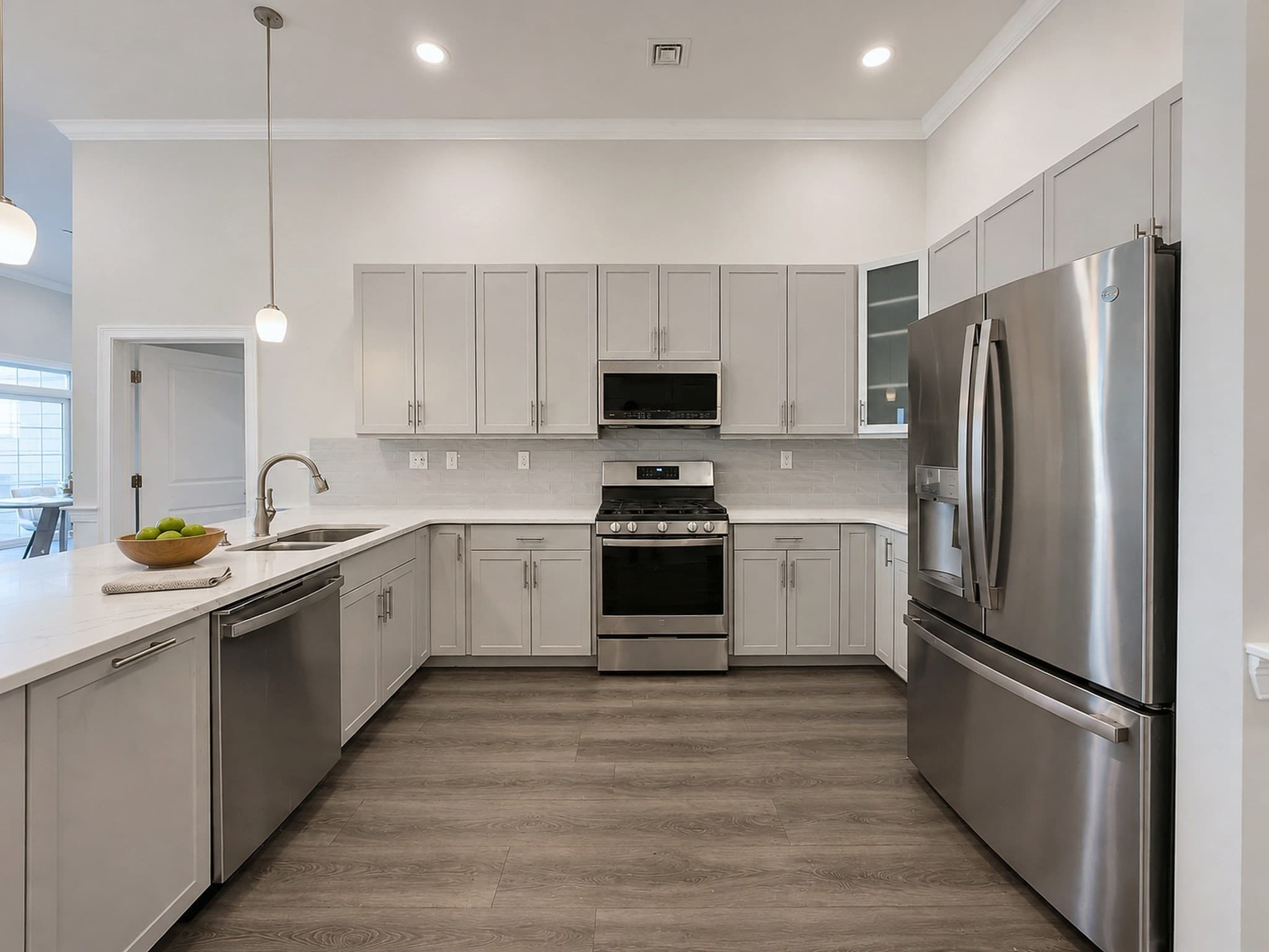 Condominium at 320 Middlesex Ave # A402, Medford MA 02155, Medford, photo 4 of 39