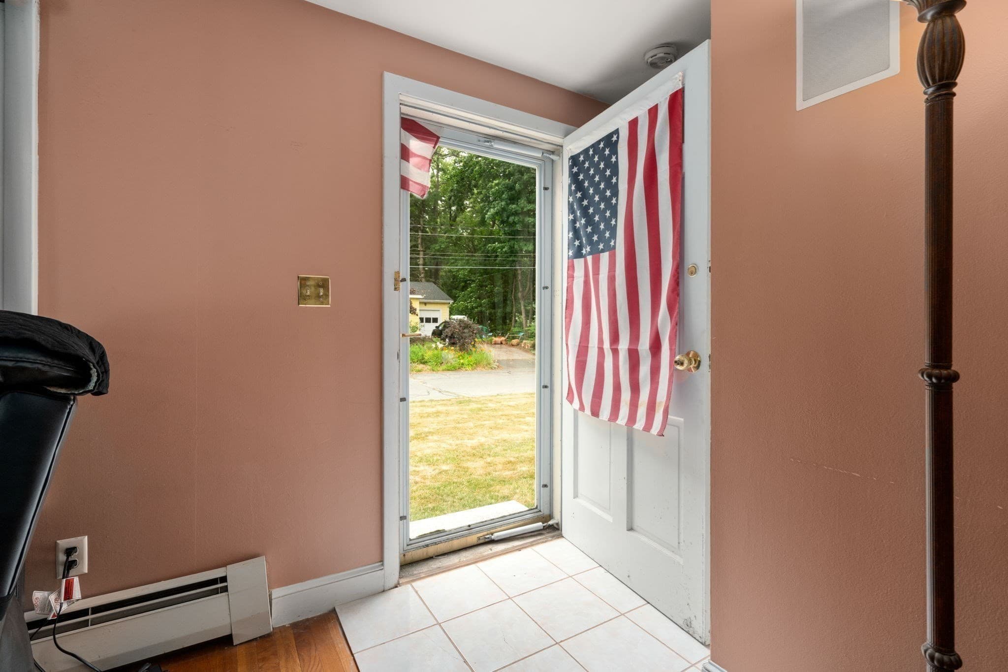 Single Family Residence at 25 Wilson Street, Beverly MA 01915, Beverly, photo 7 of 27