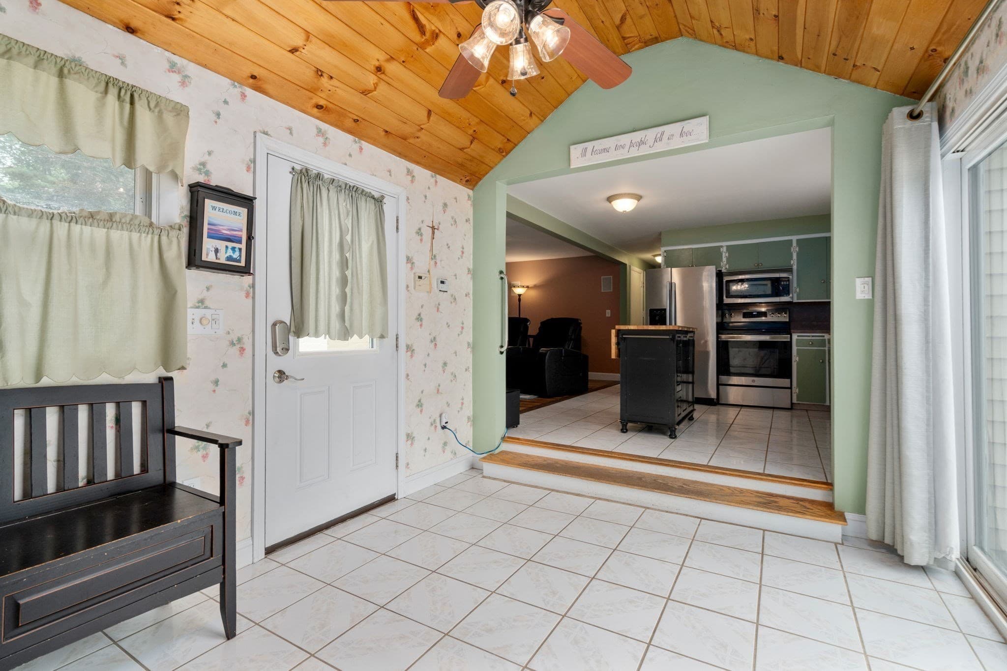 Single Family Residence at 25 Wilson Street, Beverly MA 01915, Beverly, photo 15 of 27