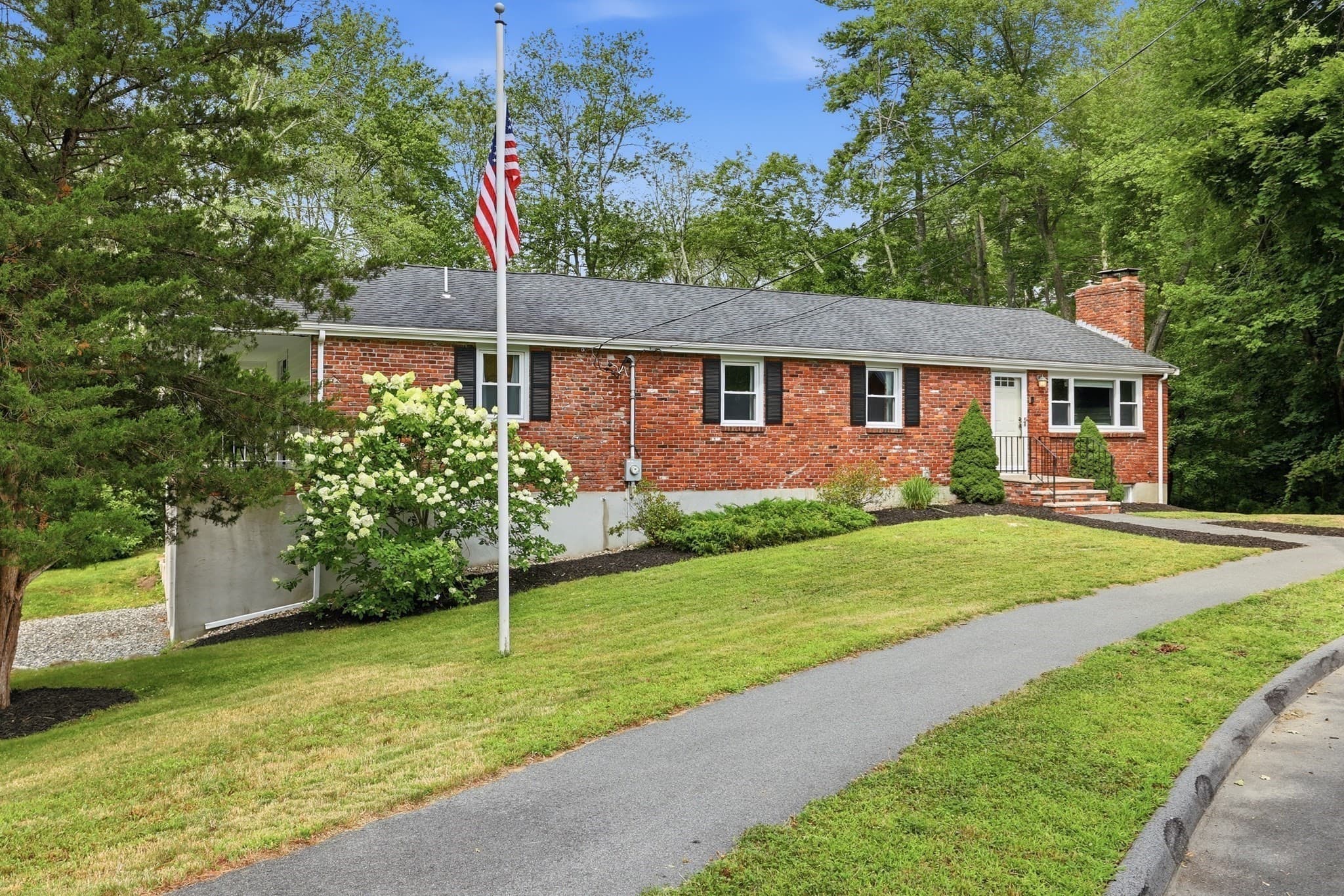 38 Peter Rd, North Reading MA 01864