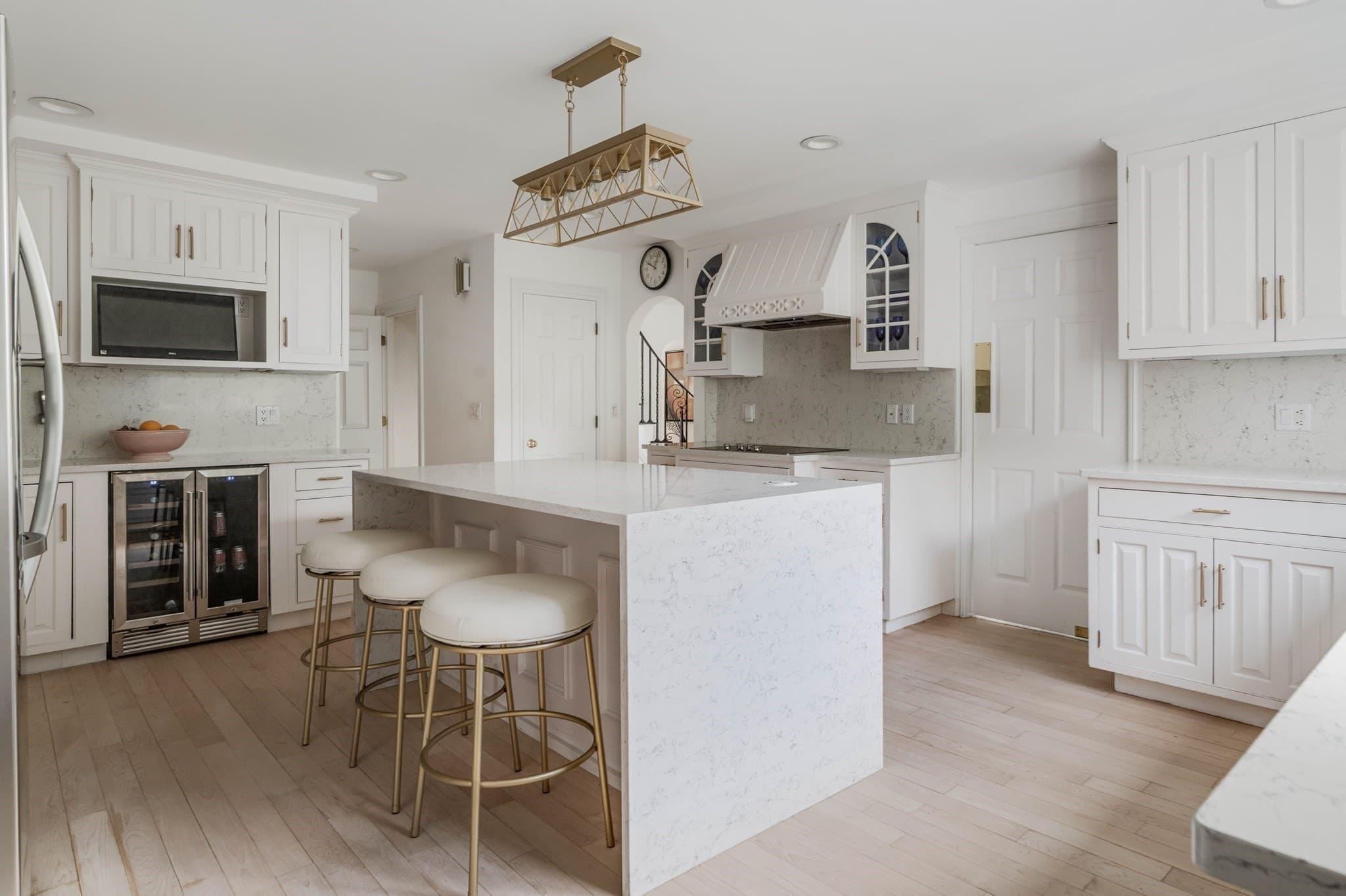 Single Family Residence at 421 Waverley Ave, Newton MA 02458, Newton, photo 6 of 21