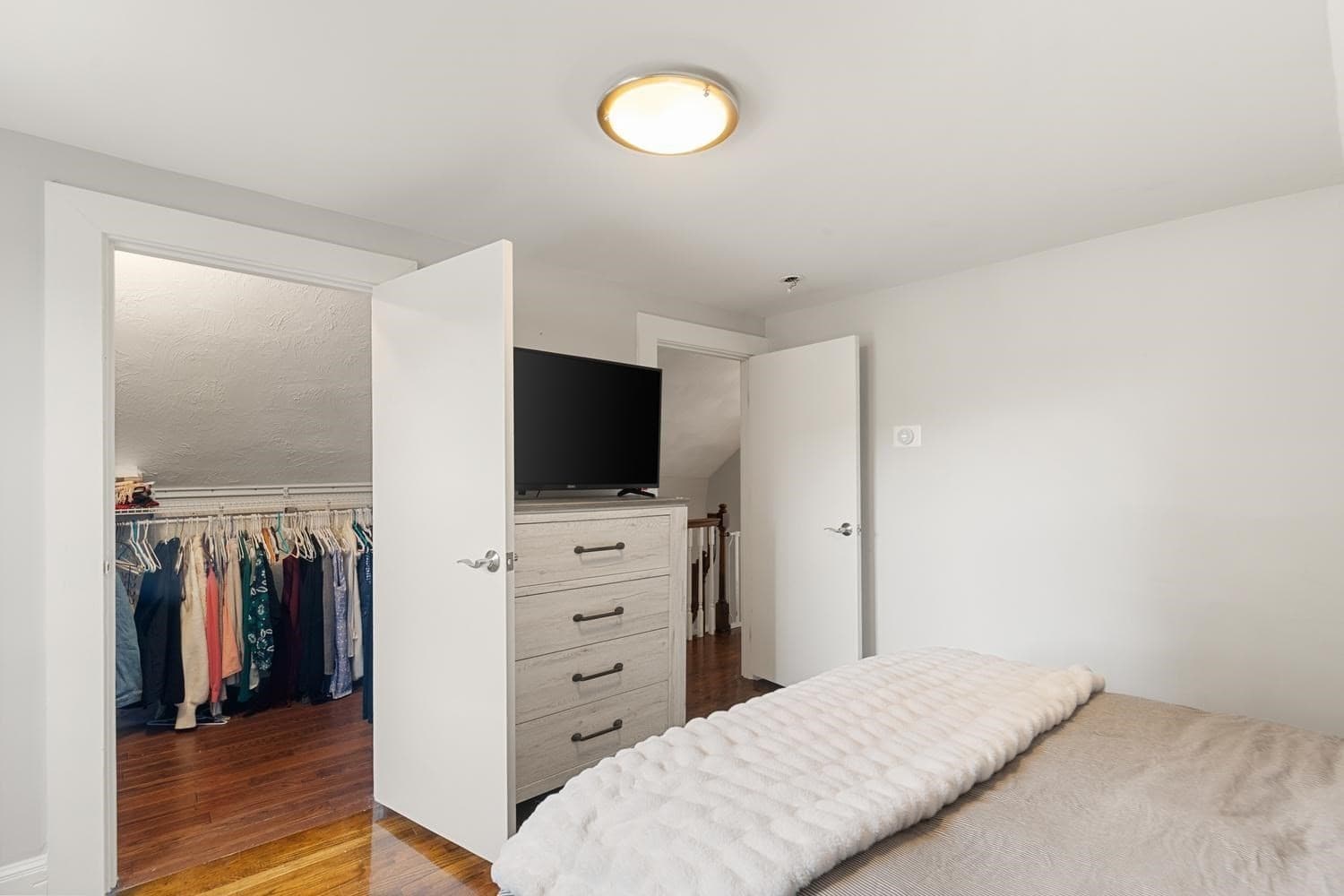 Single Family Residence at 8 Cliff St, Malden MA 02148, Malden, photo 24 of 36