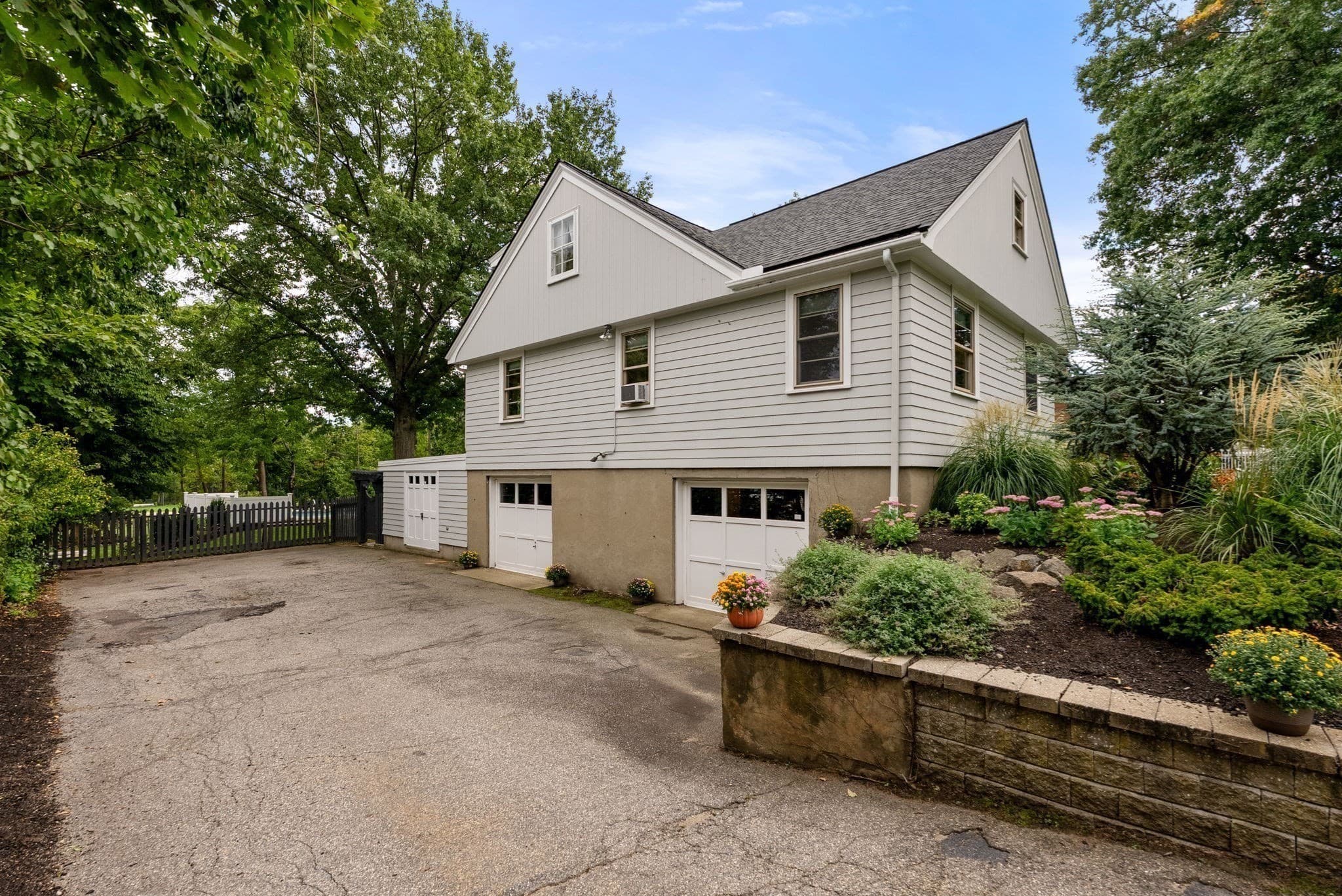 Single Family Residence at 253 Pond St, Winchester MA 01890, Winchester, photo 27 of 40
