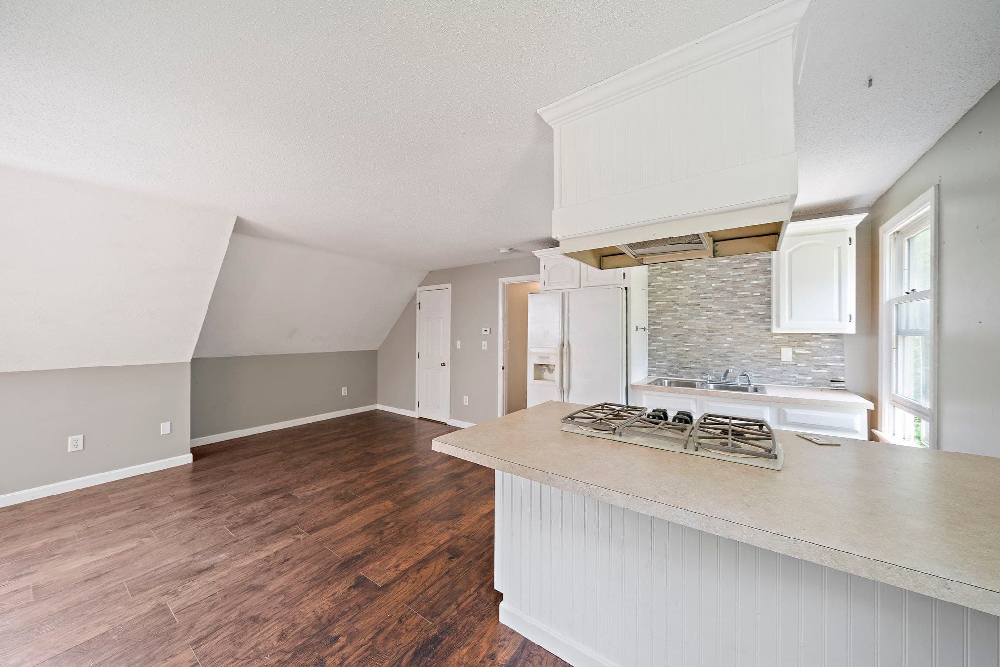 Single Family Residence at 184 Wakeby Rd, Barnstable MA 02648, Barnstable, photo 25 of 42