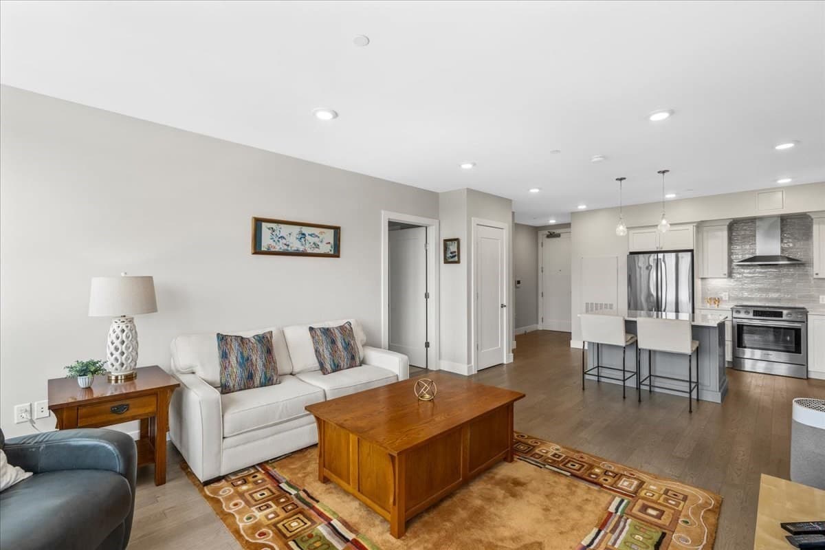Condominium at 130 Broad Reach # 410, Weymouth MA 02091, Weymouth, photo 11 of 42