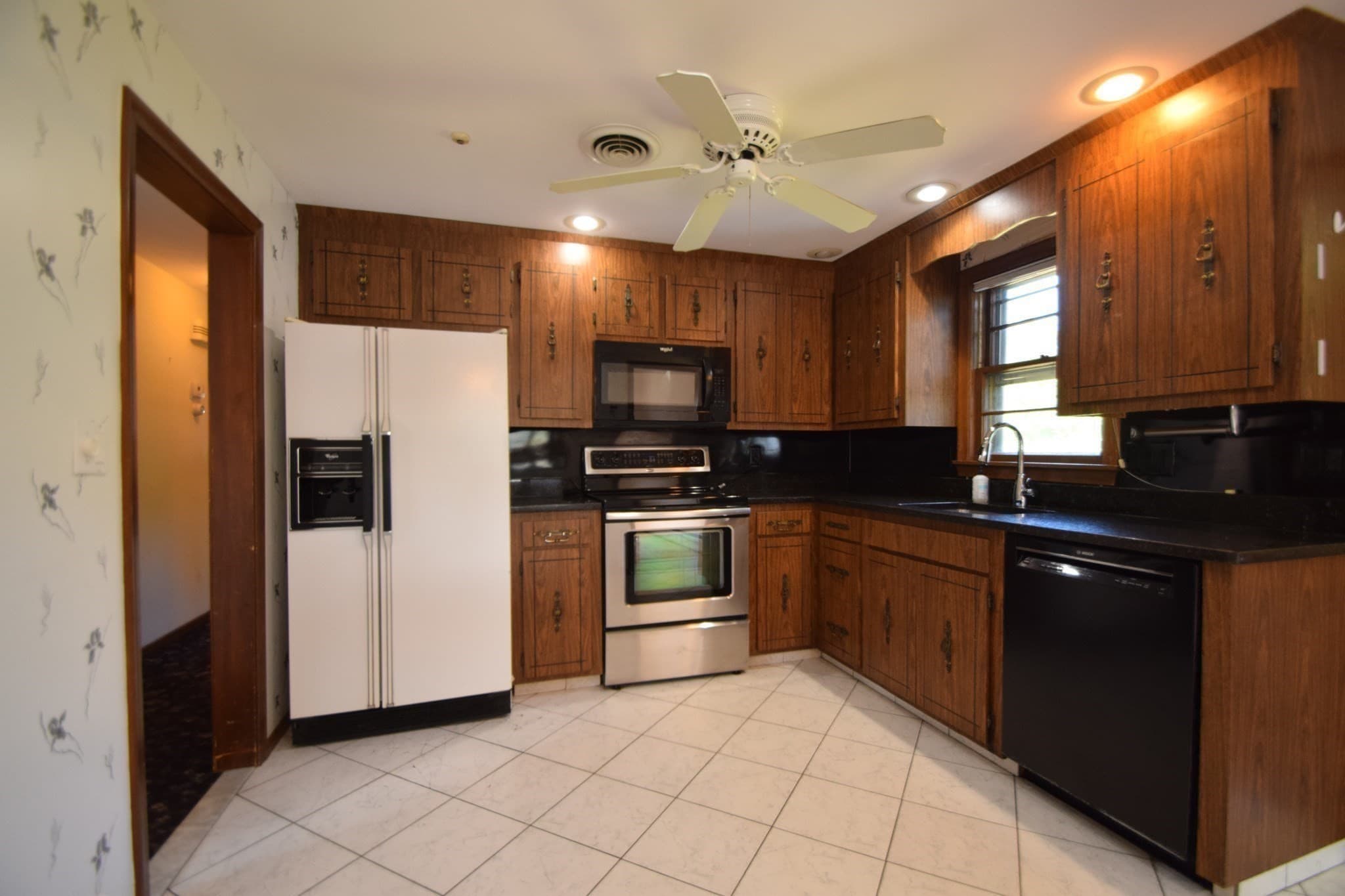 Single Family Residence at 27 Niles Rd, Randolph MA 02368, photo 13 of 31