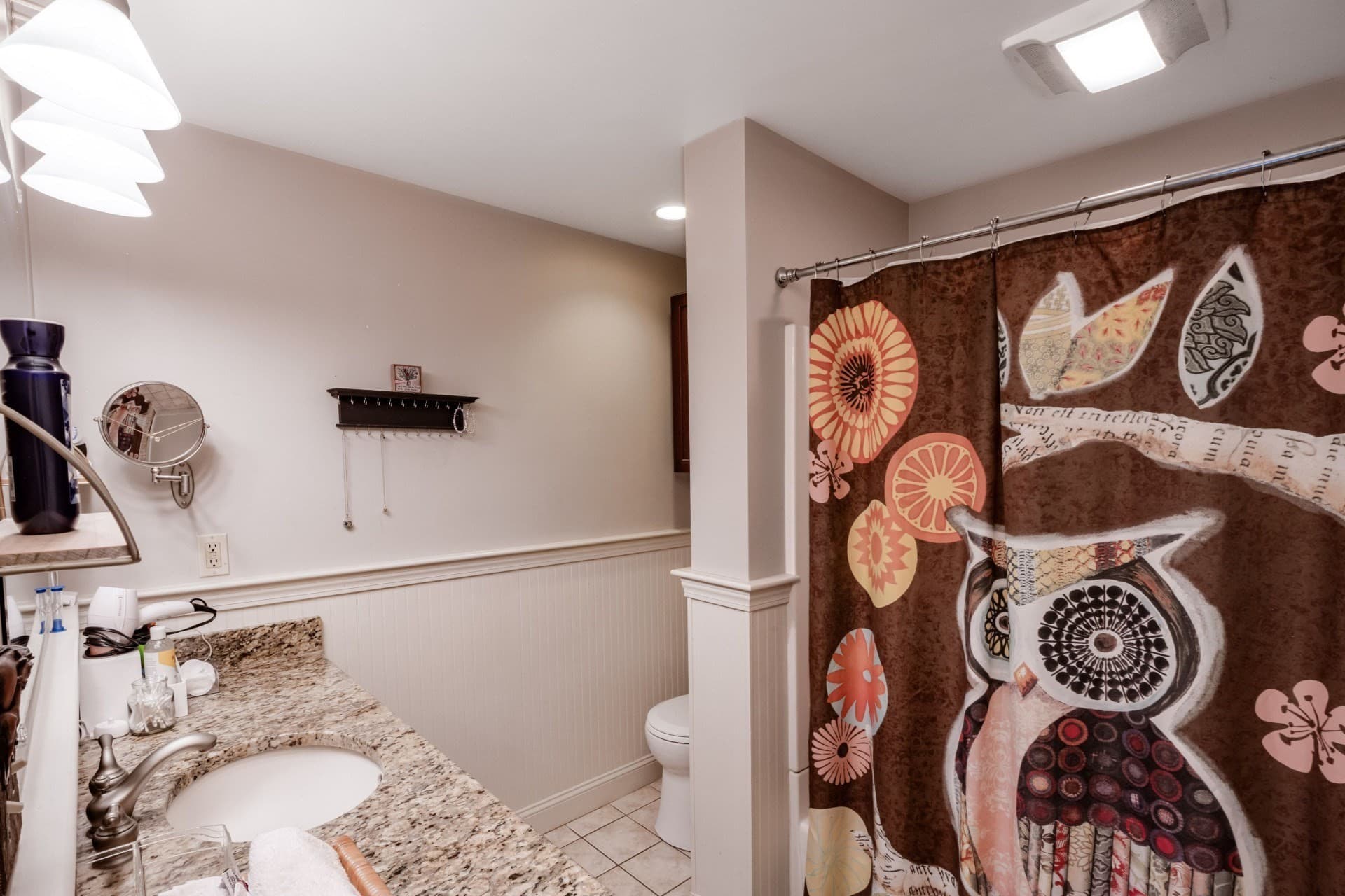 Single Family Residence at 175 Oak St, Franklin MA 02038, Franklin, photo 14 of 28