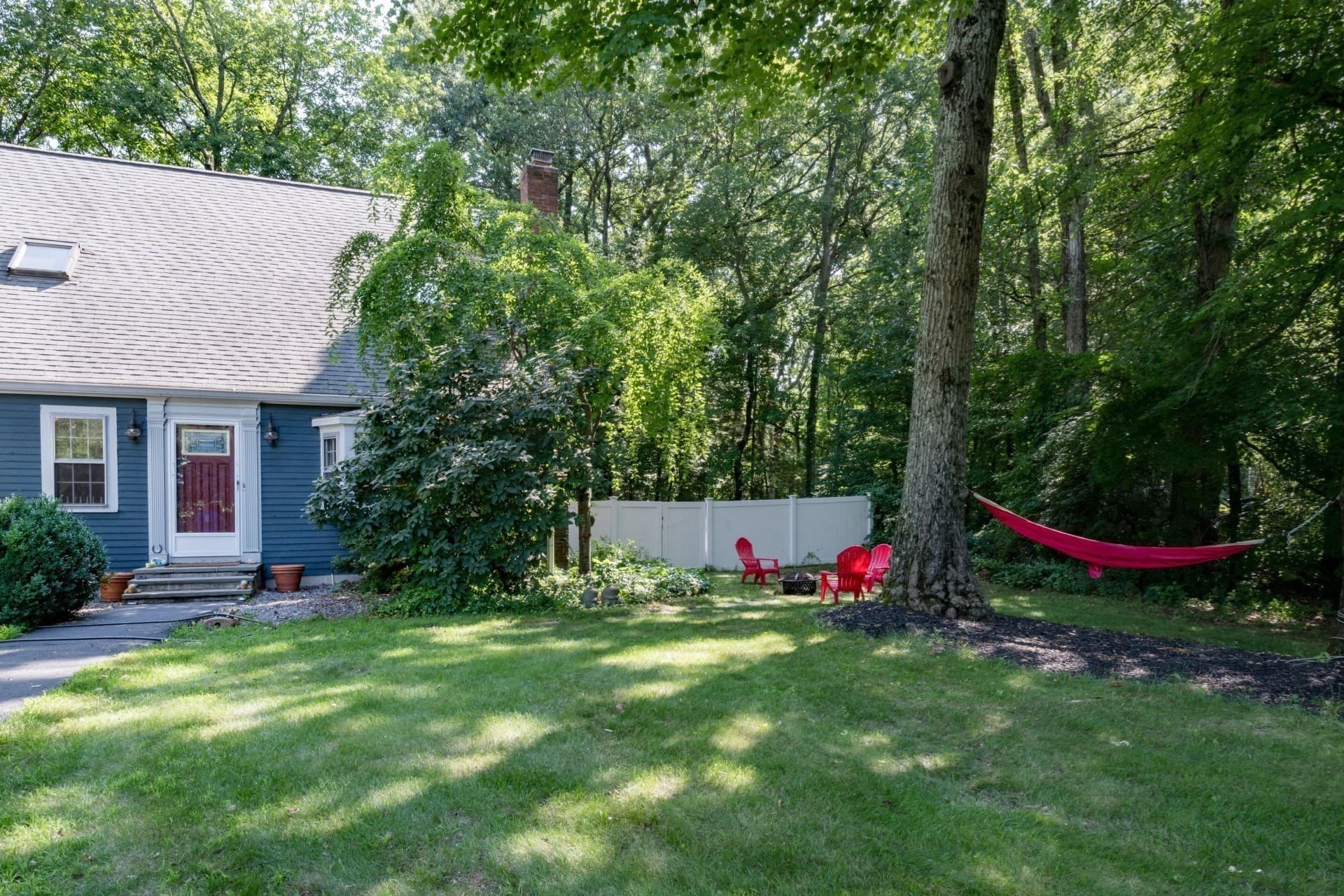 Single Family Residence at 175 Oak St, Franklin MA 02038, Franklin, photo 4 of 28