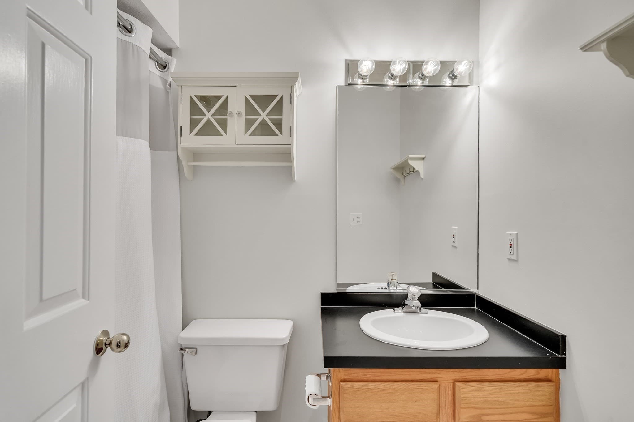 Condominium at 243 Bishops Forest Dr # 243, Waltham MA 02452, Waltham, photo 25 of 28