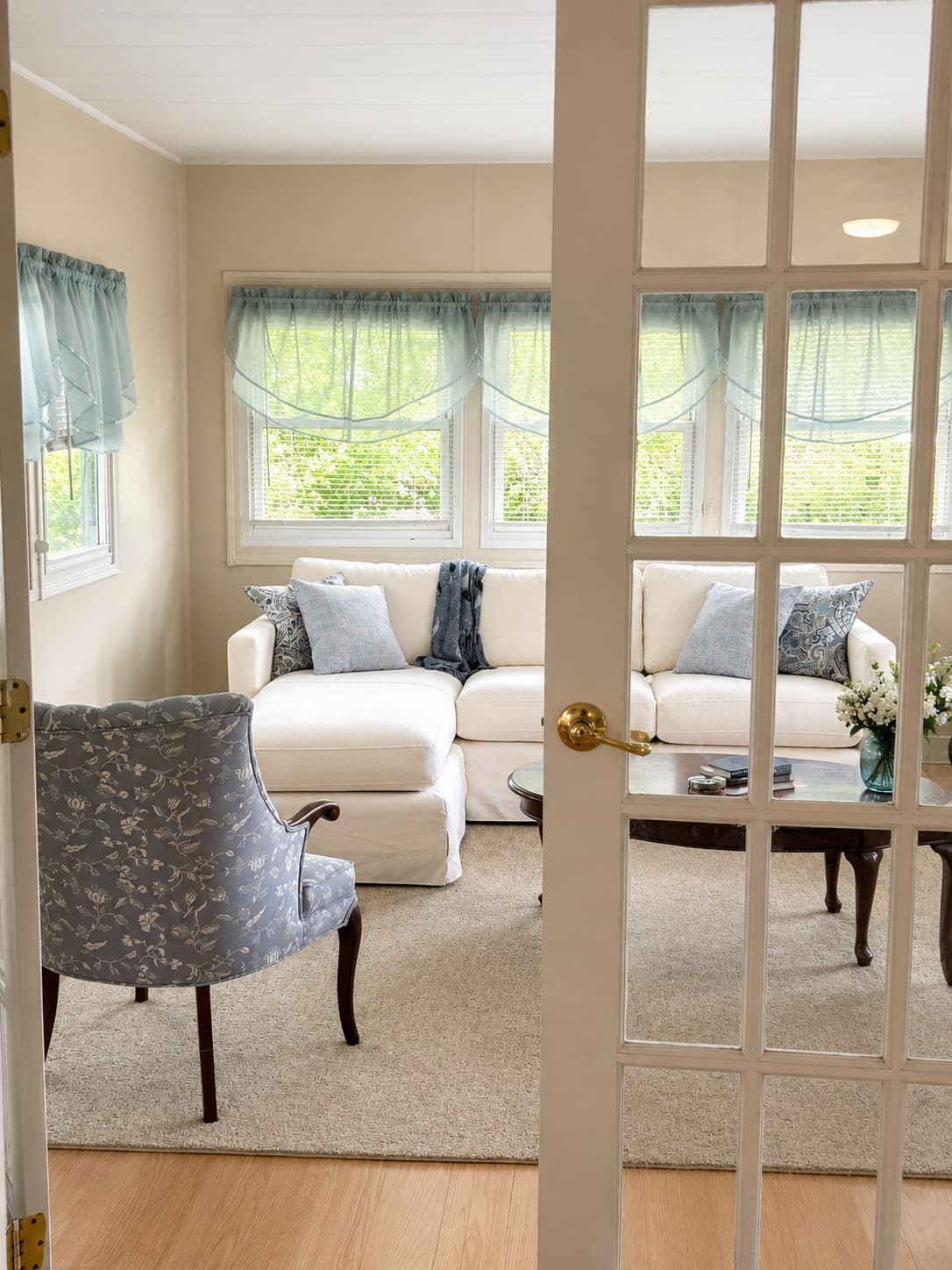 Mobile Home at 8 Natureway Circle, Halifax MA 02338, Halifax, photo 3 of 15