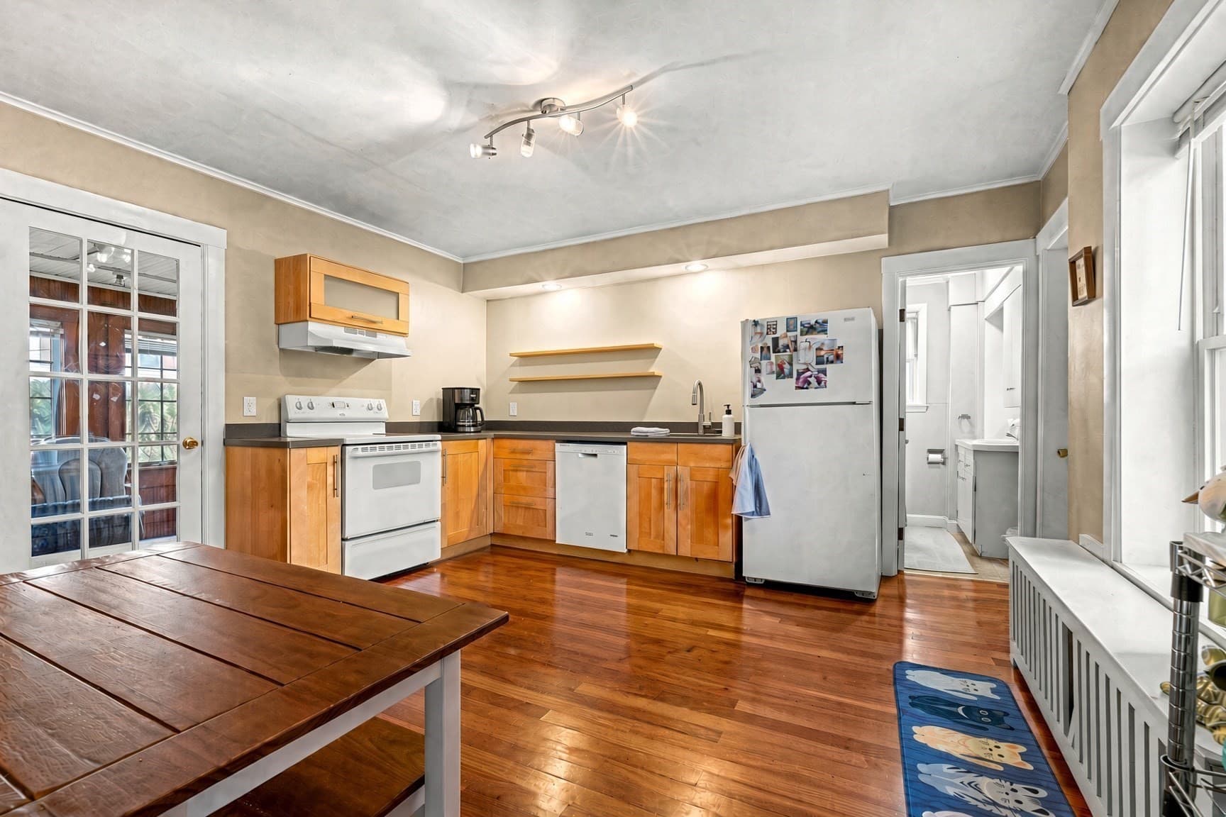 2 Family - 2 Units Up/Down at 32 Kirby St, Marlborough MA 01752, Marlborough, photo 10 of 35