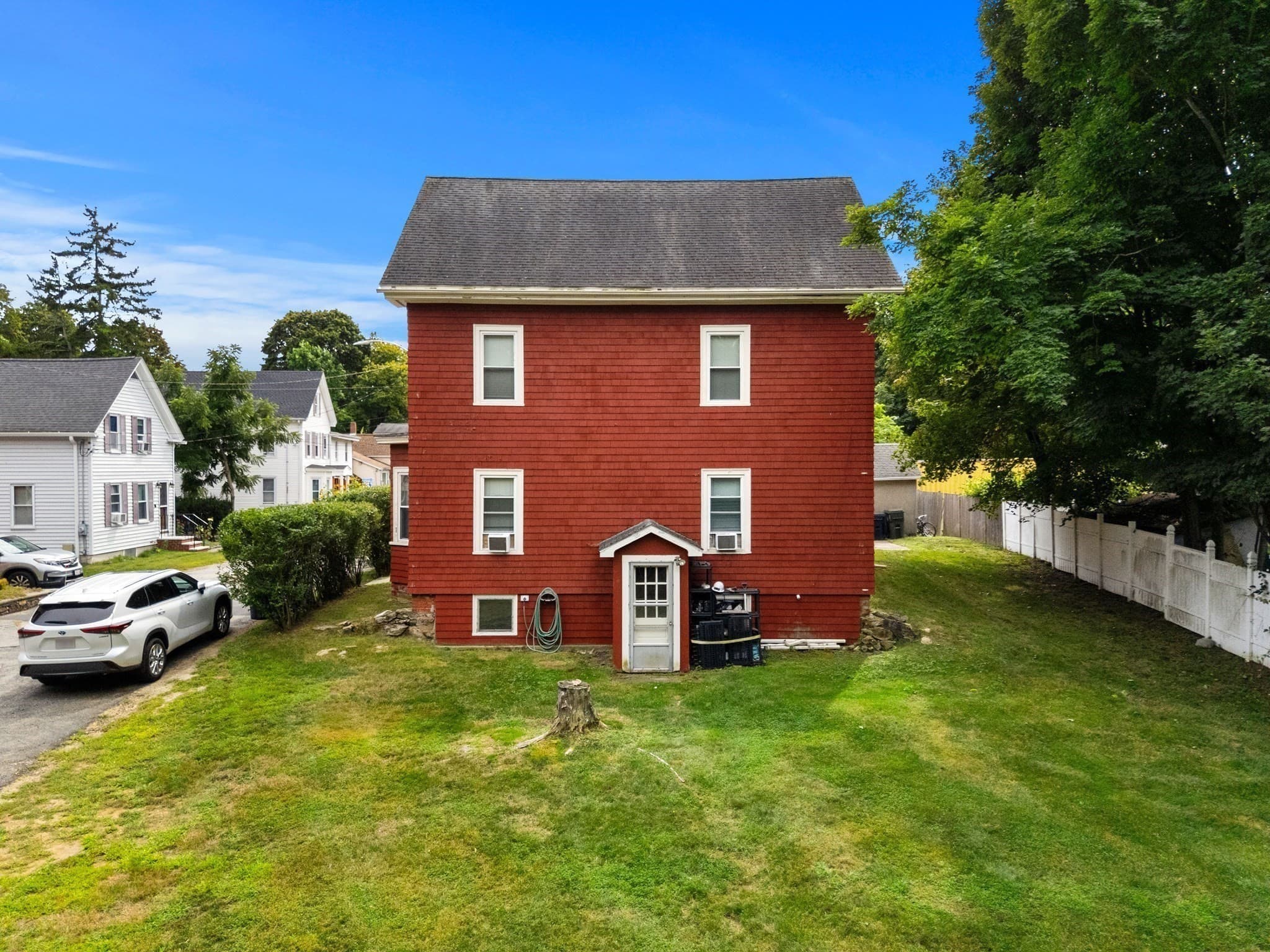 2 Family - 2 Units Up/Down at 32 Kirby St, Marlborough MA 01752, Marlborough, photo 33 of 35