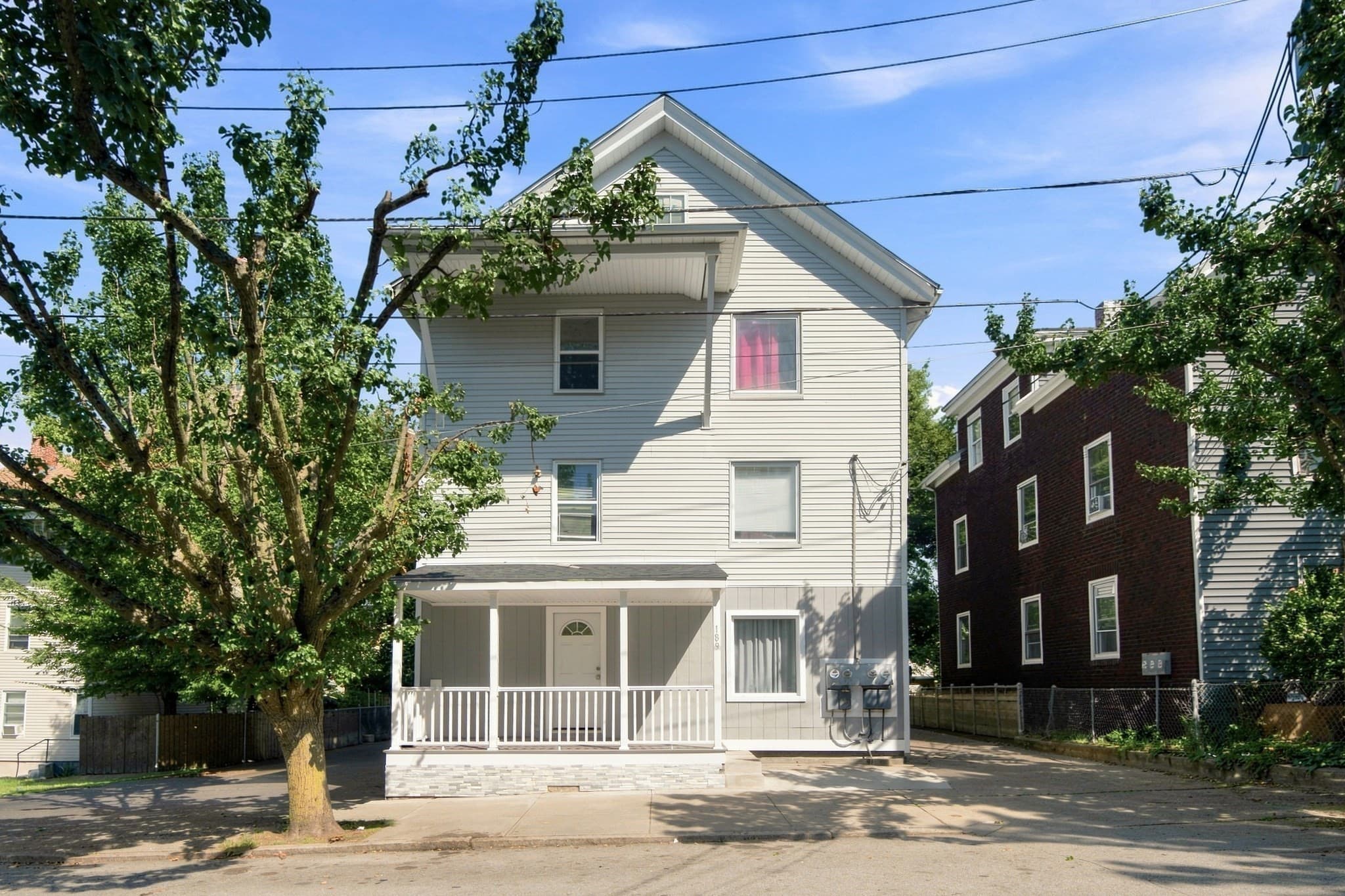 189 Magill St, Pawtucket RI 02860