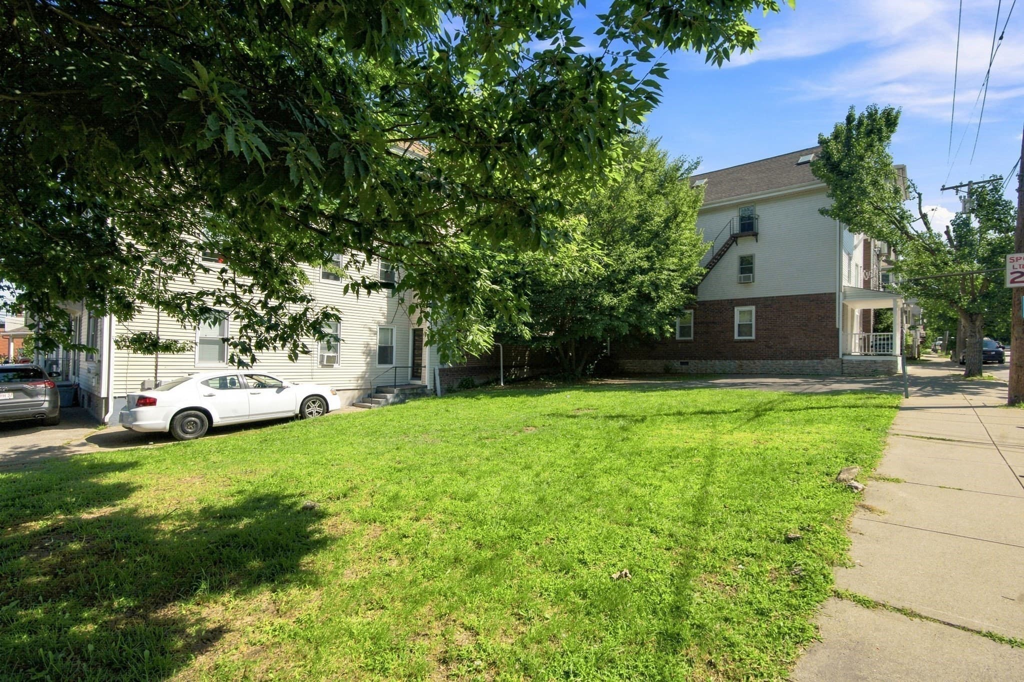 3 Family - 3 Units Up/Down at 189 Magill St, Pawtucket RI 02860, Pawtucket, photo 4 of 19