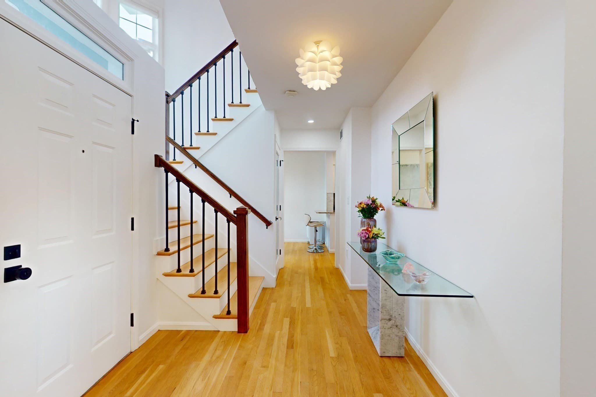Condominium at 15 Kings Way # 11, Waltham MA 02451, Waltham, photo 6 of 37