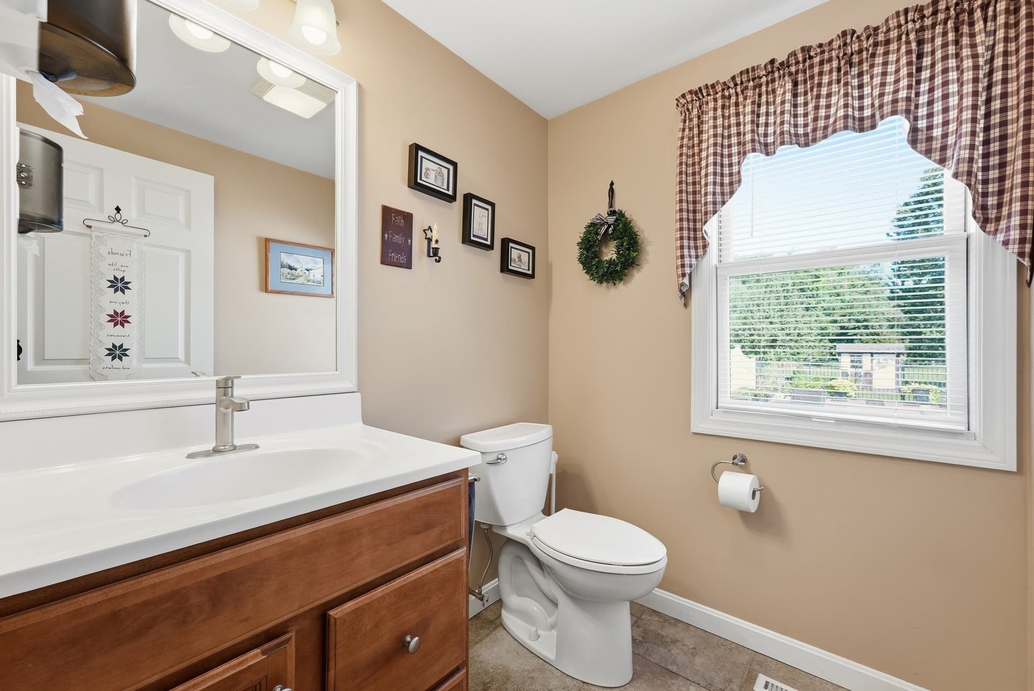 Single Family Residence at 80 Green Meadow Lane, West Springfield MA 01089, West Springfield, photo 28 of 41