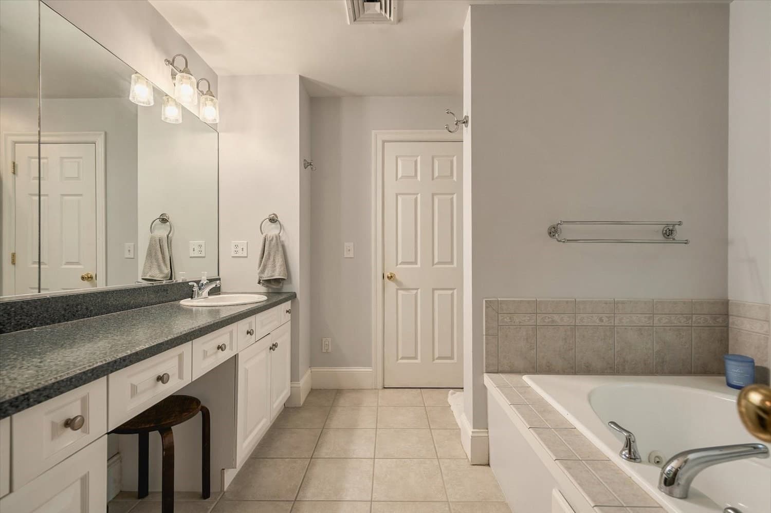 Single Family Residence at 24 Monroe St, Amesbury MA 01913, Amesbury, photo 21 of 42