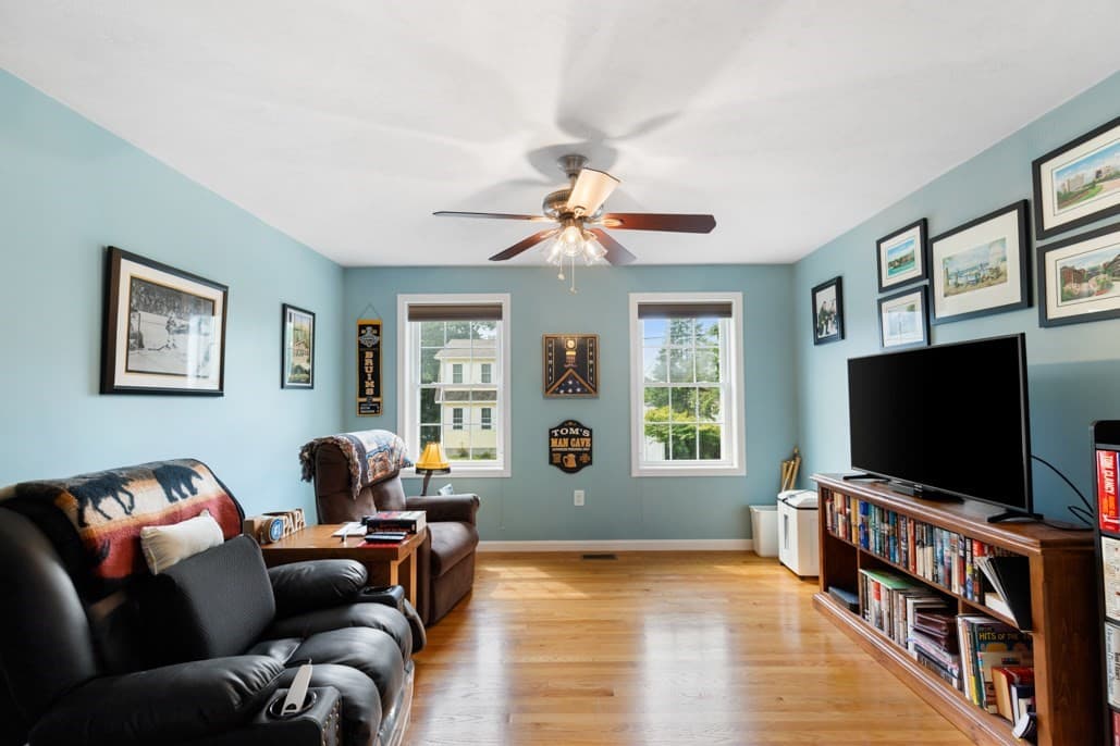 Single Family Residence at 28 Glenside Ave, Billerica MA 01821, Billerica, photo 20 of 37
