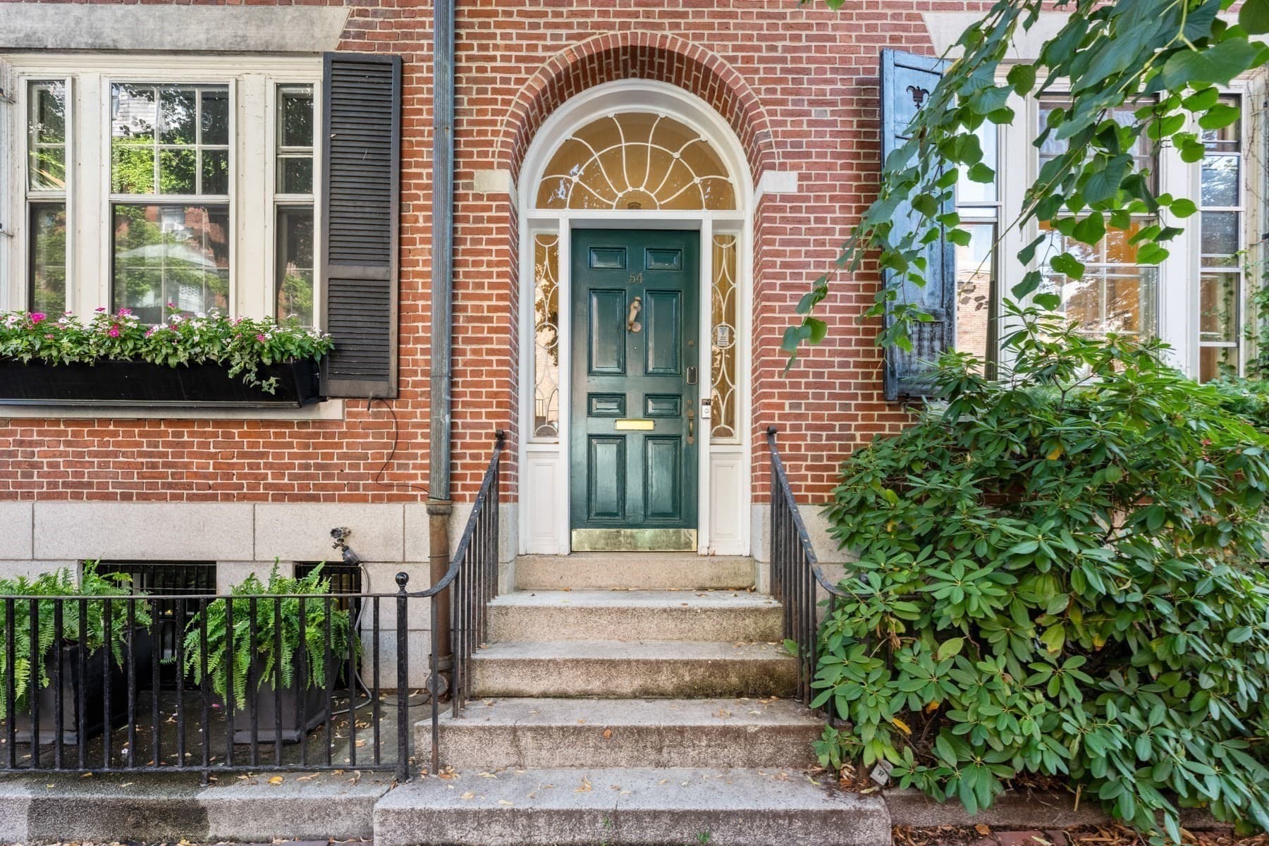 Single Family Residence at 54 Brimmer St, Boston MA 02108, photo 31 of 35