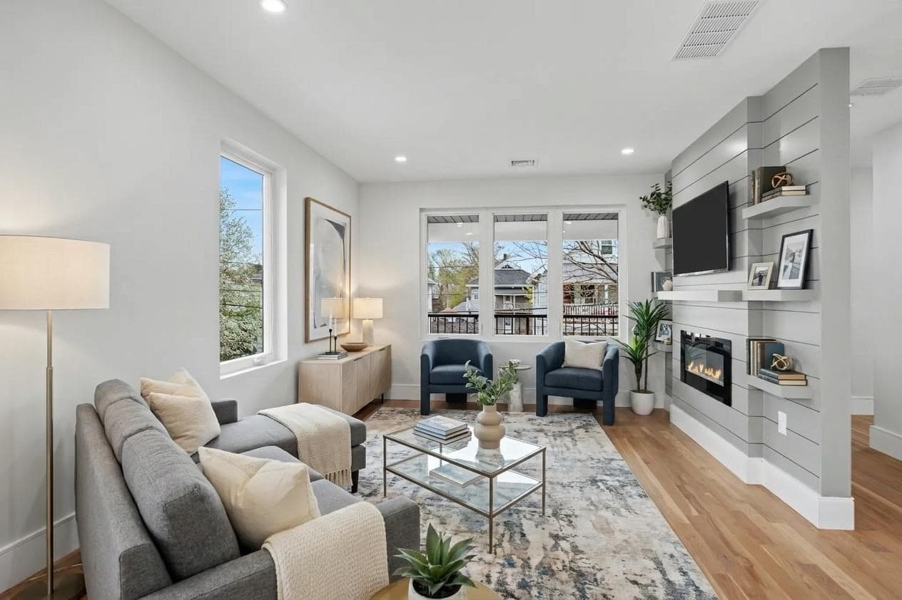 Condominium at 17-19 Drew Road # 2, Belmont MA 02478, Belmont, photo 3 of 26