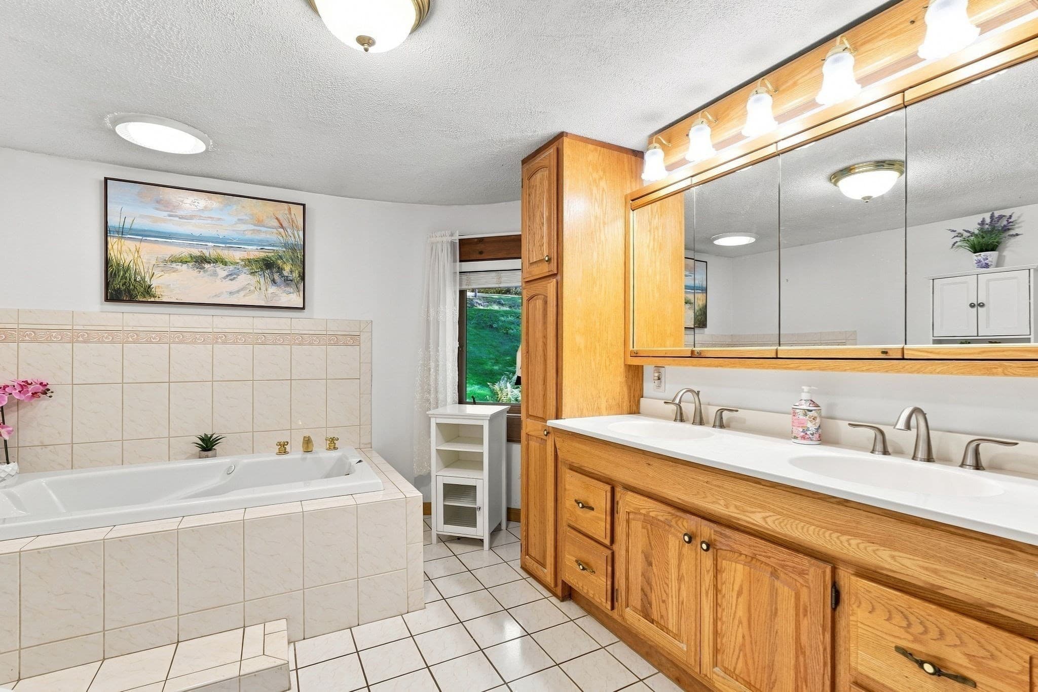 Single Family Residence at 6 Ragged Hill Rd, Ware MA 01082, Ware, photo 27 of 39