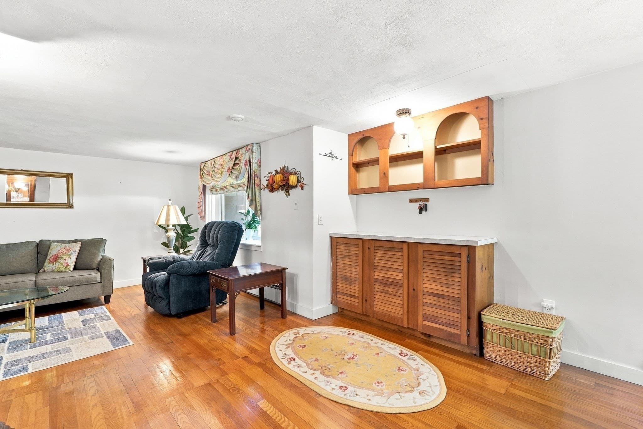 Single Family Residence at 6 Ragged Hill Rd, Ware MA 01082, Ware, photo 10 of 39