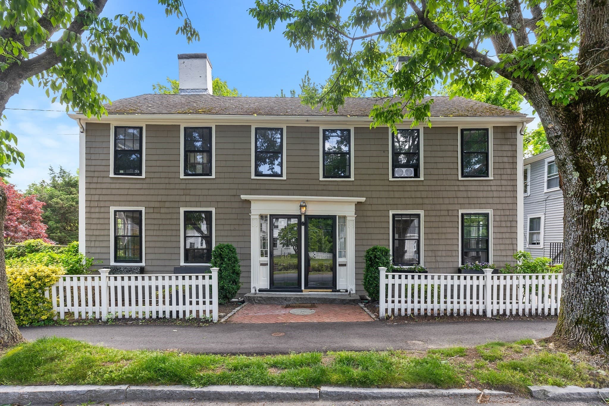 210-212 North St, Hingham MA 02043