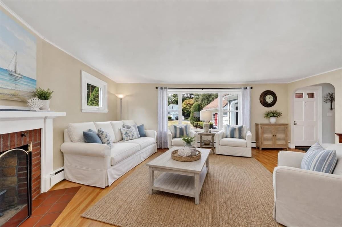 Single Family Residence at 105 Whiting Street, Hingham MA 02043, Hingham, photo 4 of 31