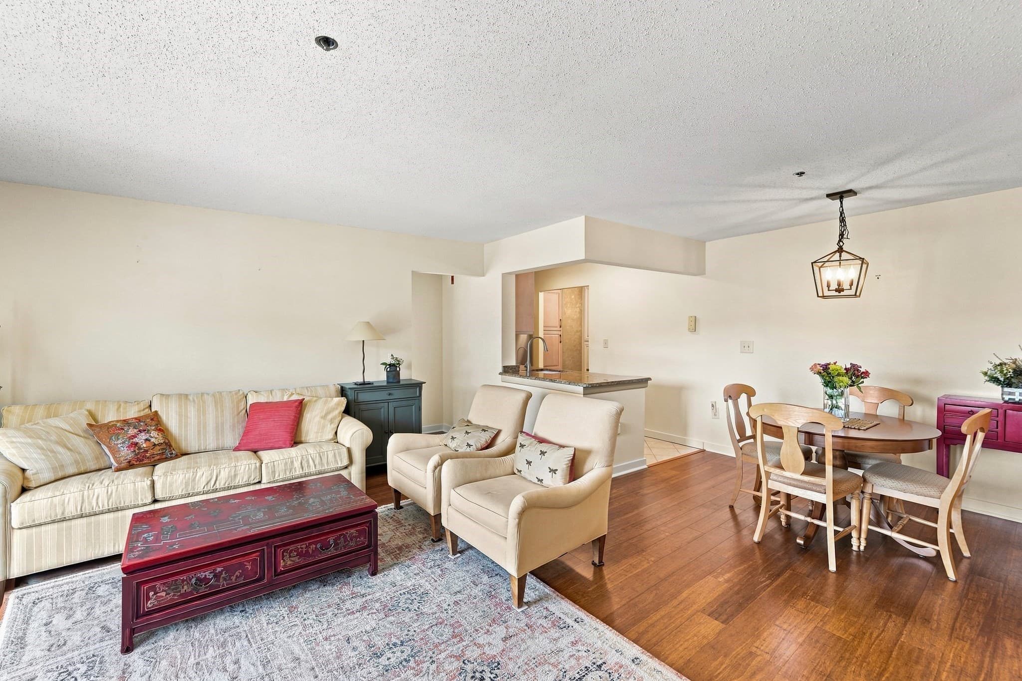 Condominium at 273 Cambridge Rd # 505, Woburn MA 01801, Woburn, photo 2 of 36