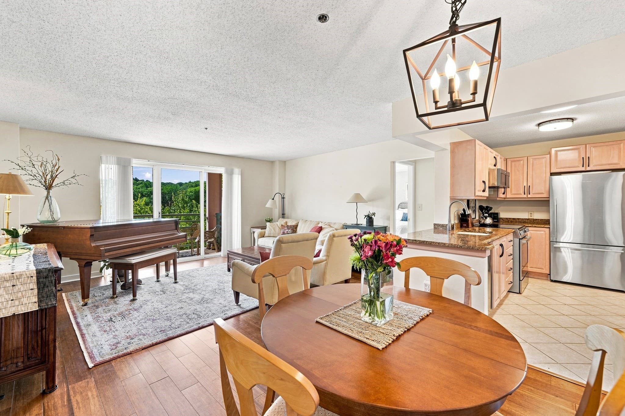 Condominium at 273 Cambridge Rd # 505, Woburn MA 01801, Woburn, photo 7 of 36