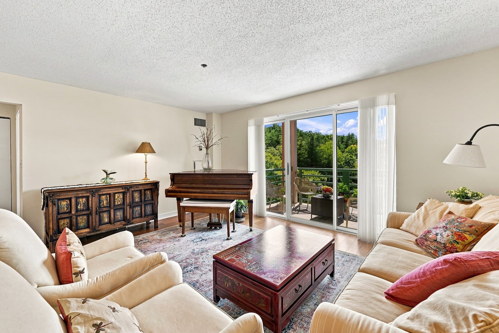 Condominium at 273 Cambridge Rd # 505, Woburn MA 01801, Woburn, photo 4 of 36