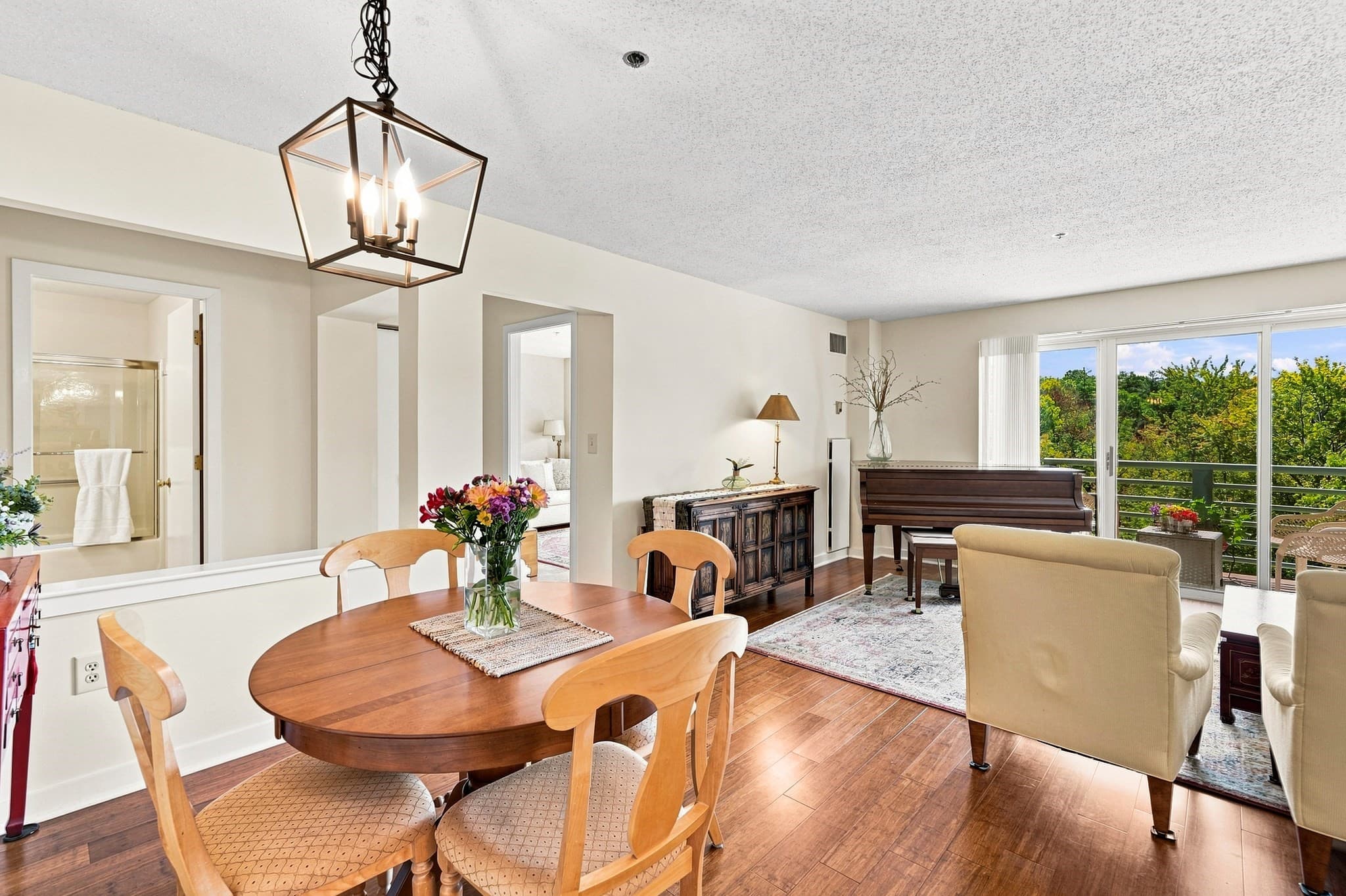 Condominium at 273 Cambridge Rd # 505, Woburn MA 01801, Woburn, photo 8 of 36