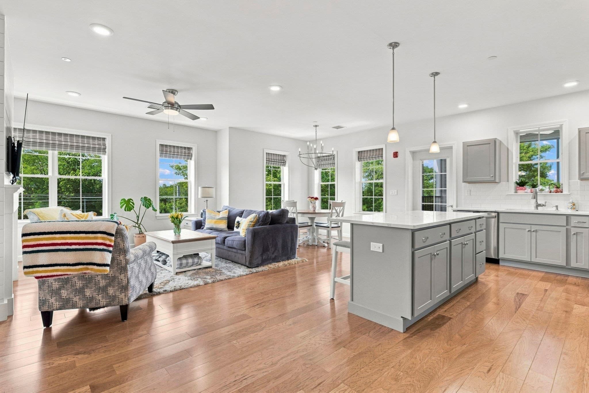 60 Coppersmith Way # 401, Canton MA 02021