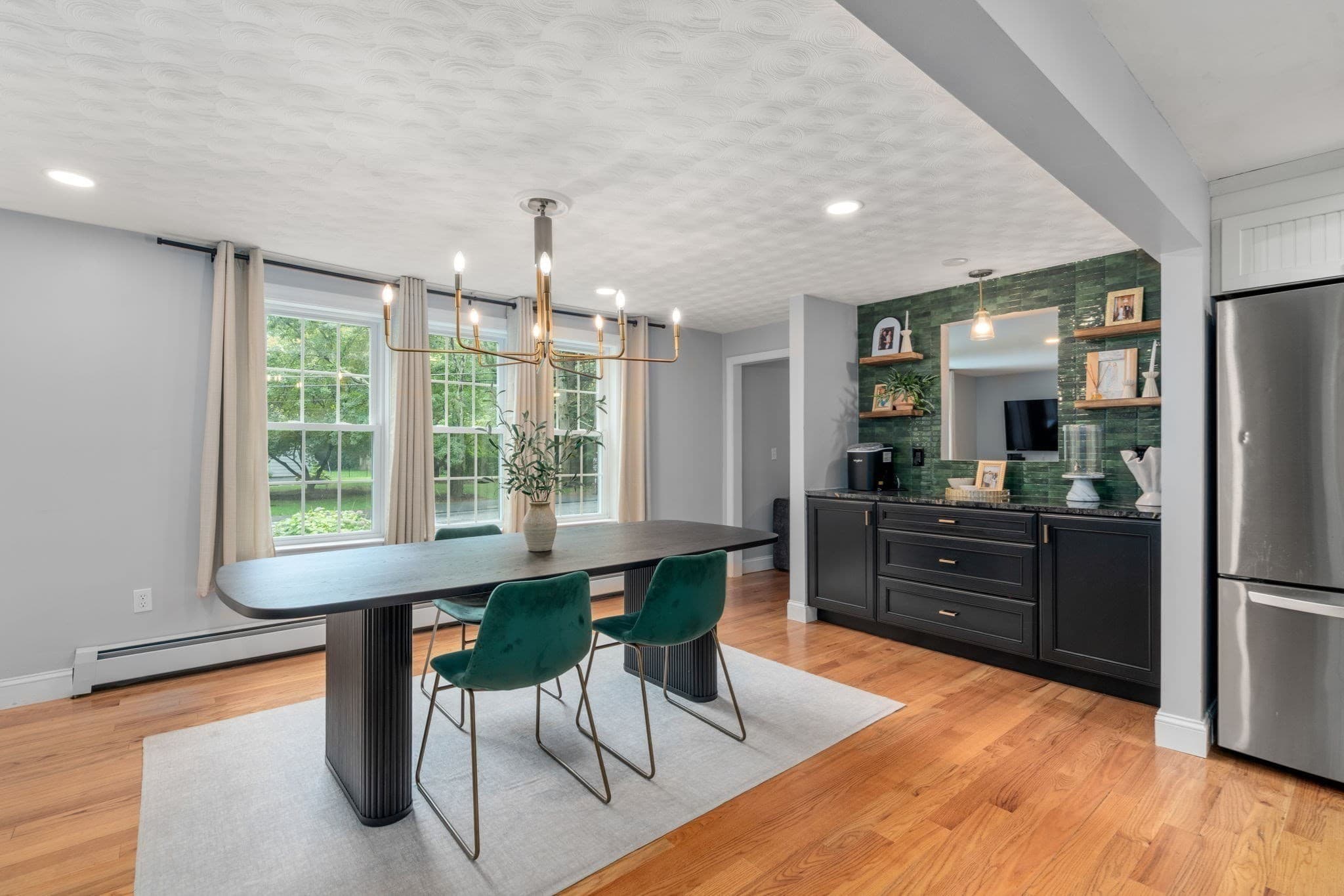 Single Family Residence at 65 Lawrence St, Wilmington MA 01887, Wilmington, photo 8 of 25