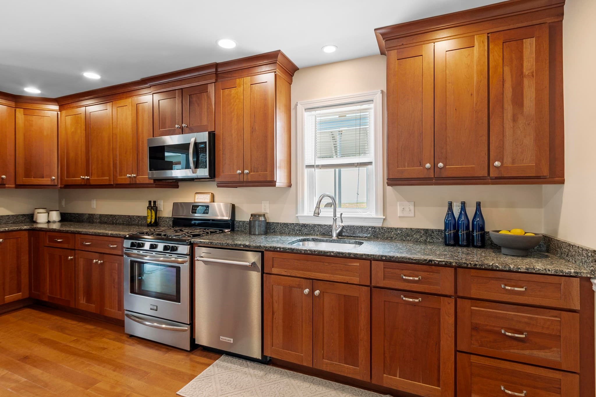 Single Family Residence at 142 Bridle Road, Billerica MA 01821, Billerica, photo 6 of 41