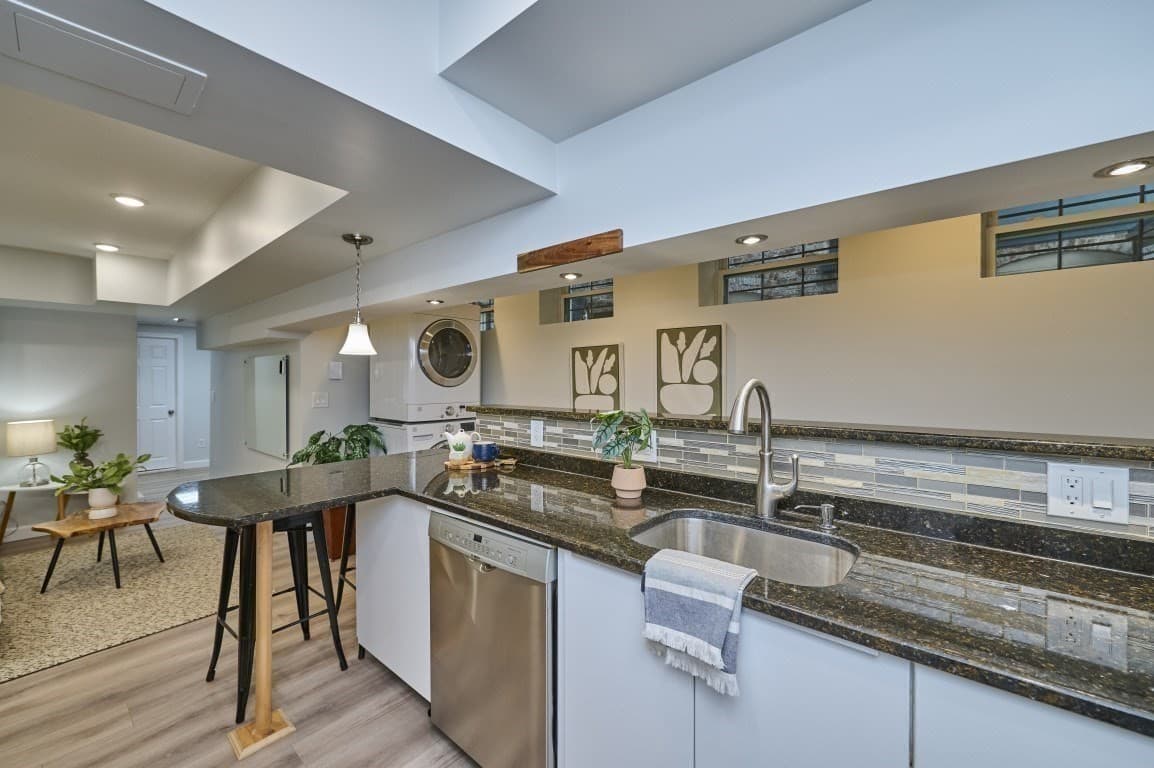 Condominium at 161 Hancock # B, Cambridge MA 02139, Cambridge, photo 10 of 29