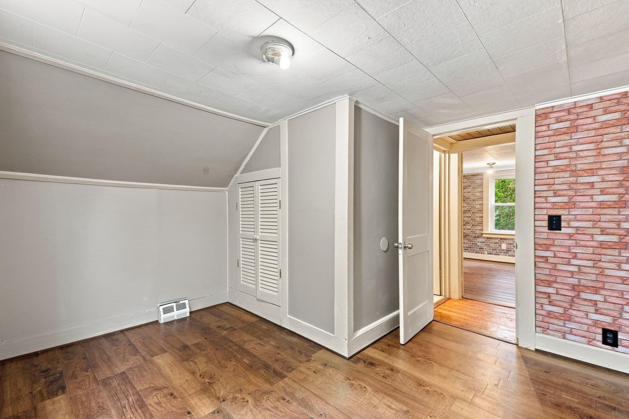 Single Family Residence at 66 Charlton St, Oxford MA 01540, Oxford, photo 16 of 40