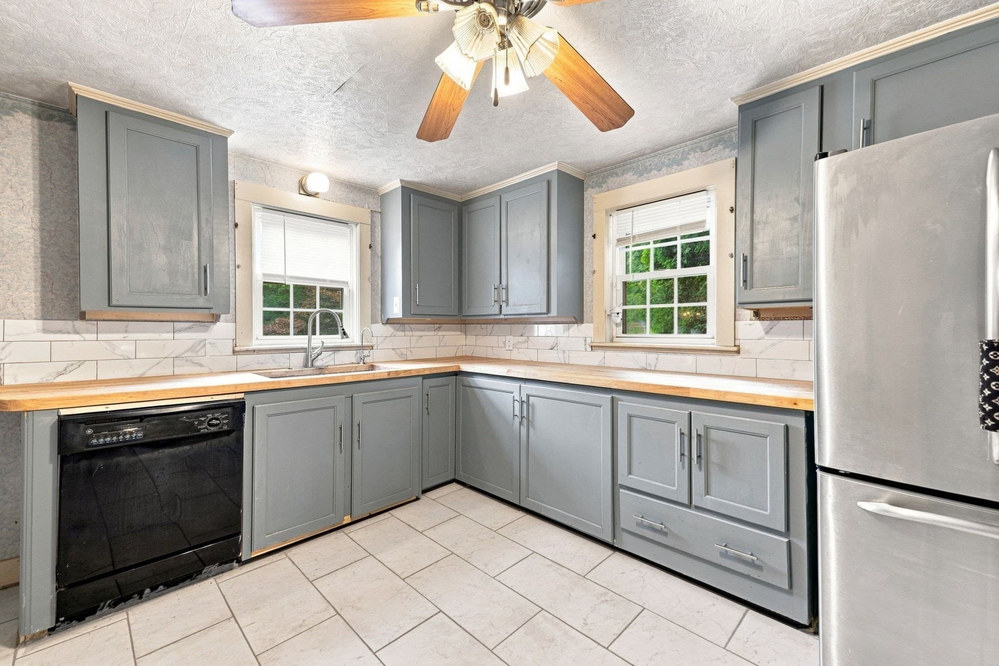 Single Family Residence at 66 Charlton St, Oxford MA 01540, Oxford, photo 8 of 40